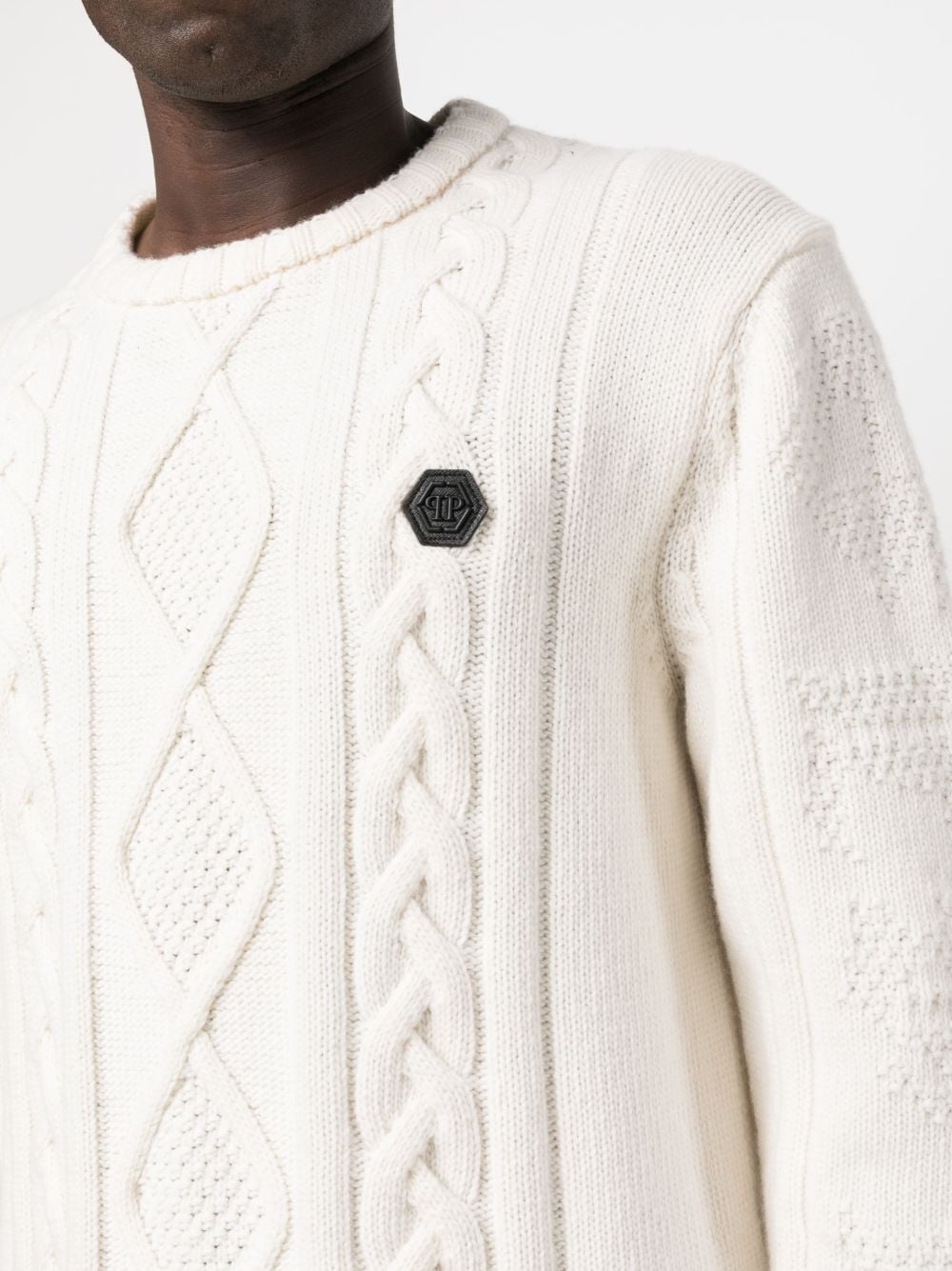 cable-knit distressed-finish jumper - 5