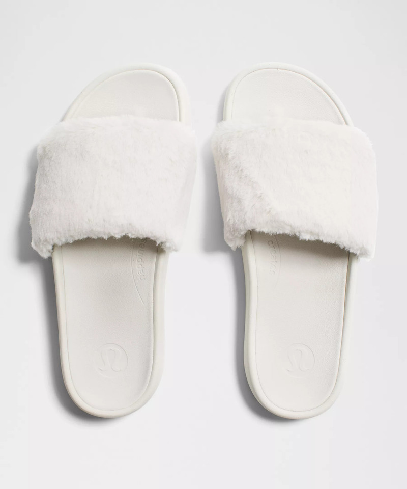 Women's Restfeel Faux Fur Slide 5