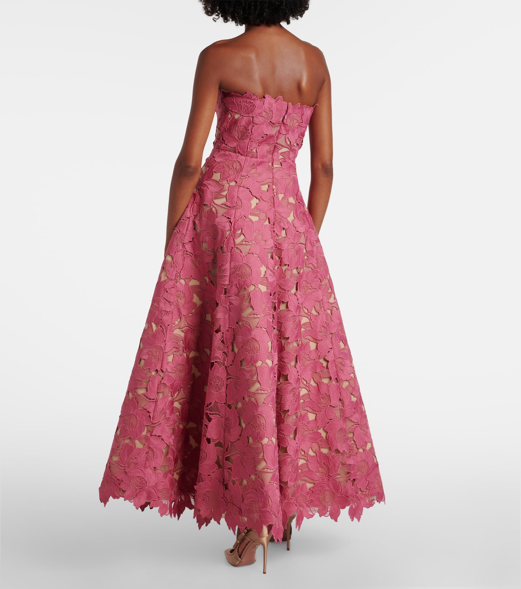 Guipure lace gown - 3