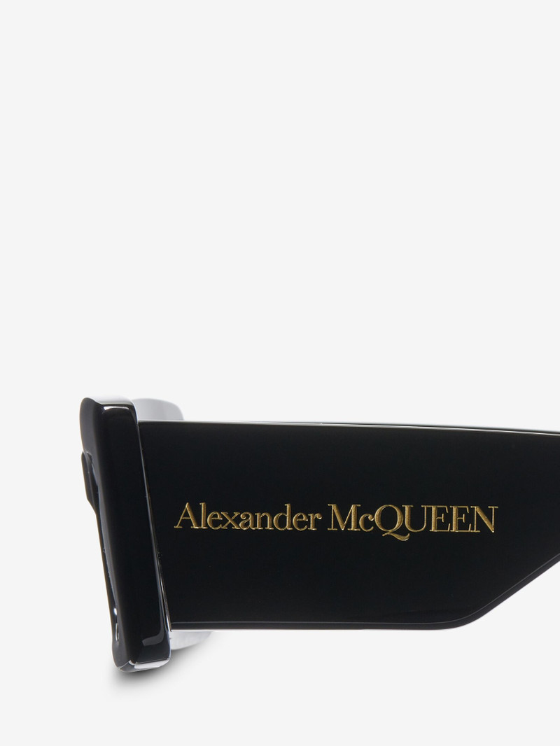 Bold Rectangular Sunglasses 4