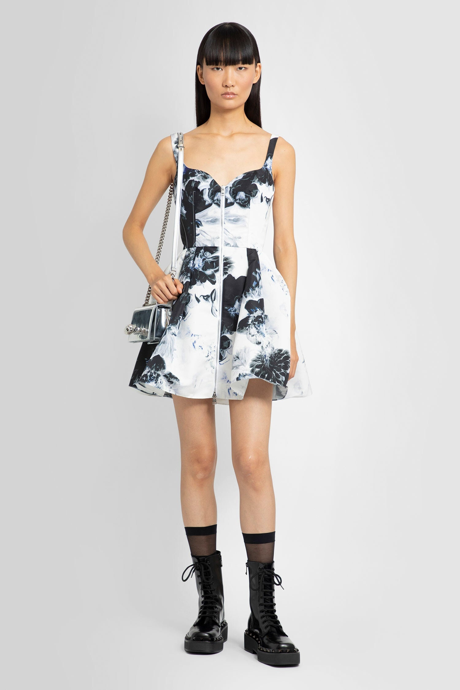 ワンピース alexander mcqueen DAY DRESS CHIAROSCURO RECYCLED POLY Alexander McQueen Chiaroscuro-Day-Dress | antonioli | REVERSIBLE