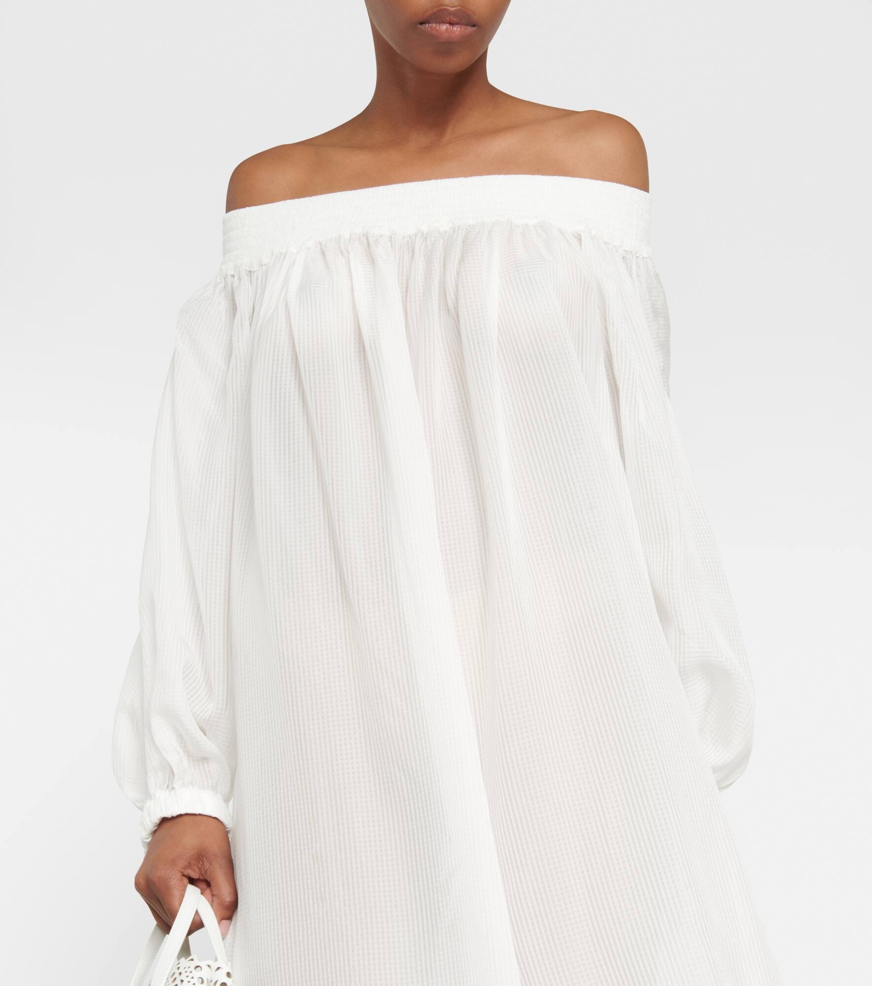 Off-shoulder maxi dress - 4