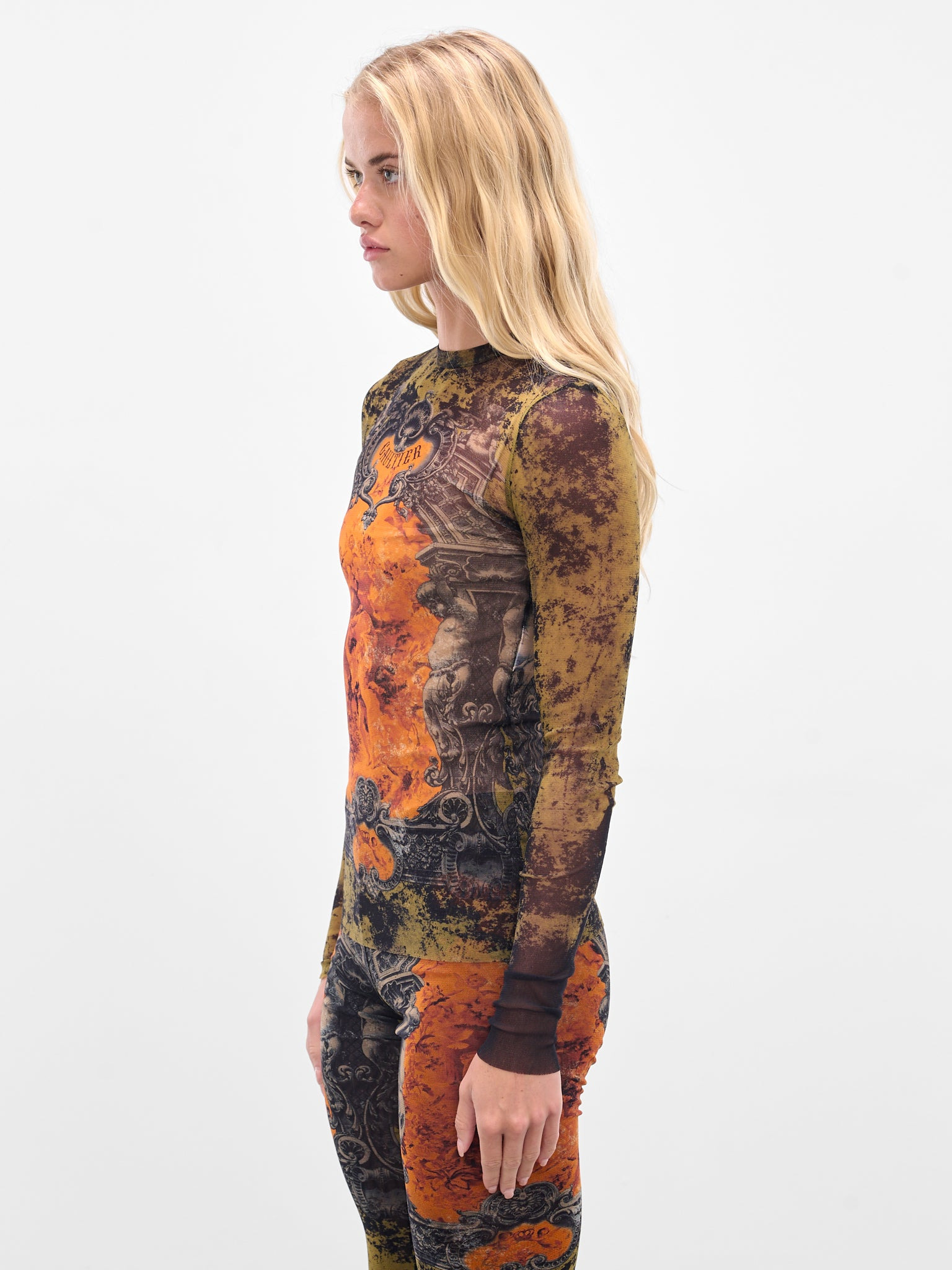 The “Médaillon" Print Long Sleeve - 2