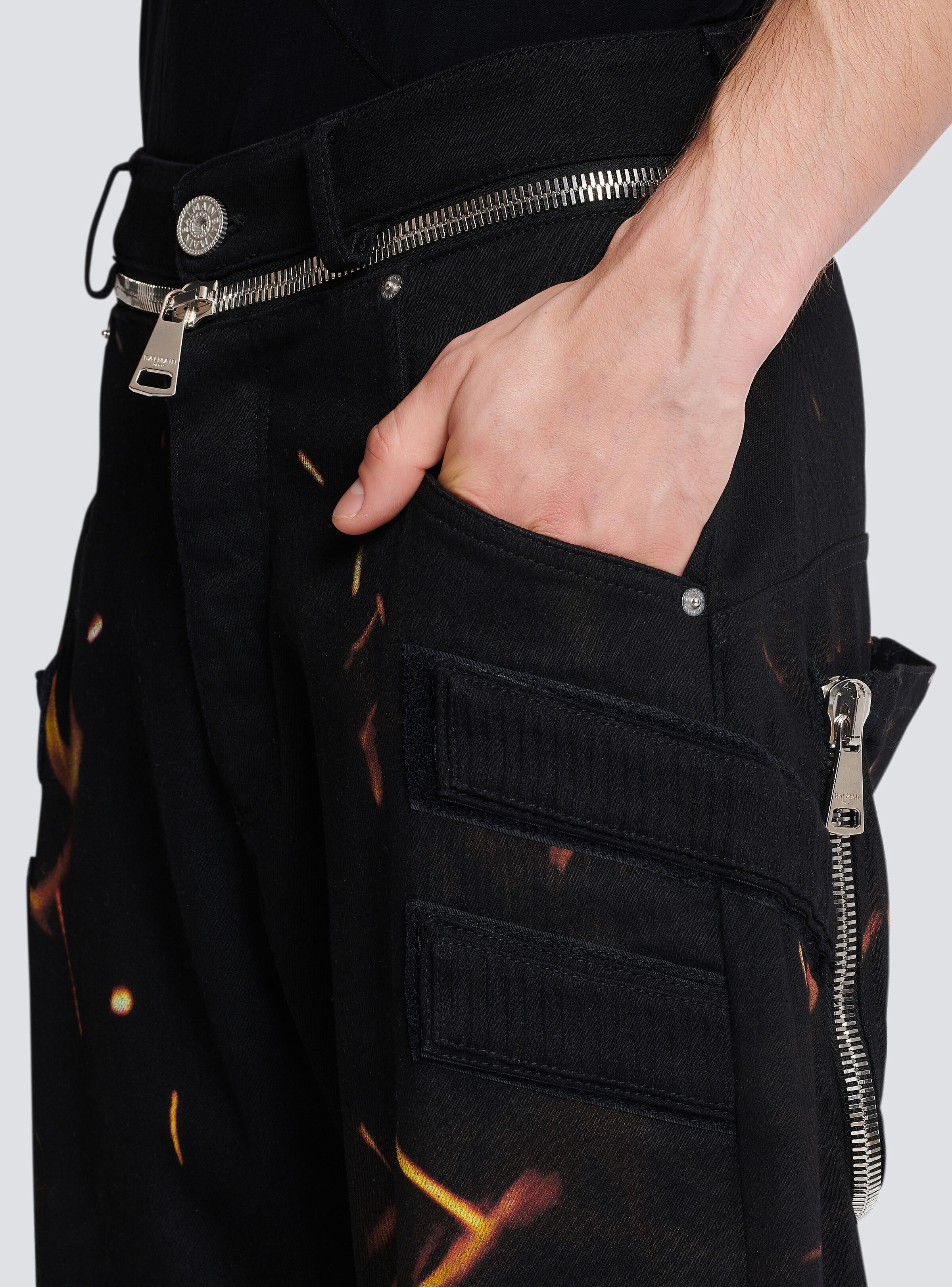 Fire print jeans with inserts - 6