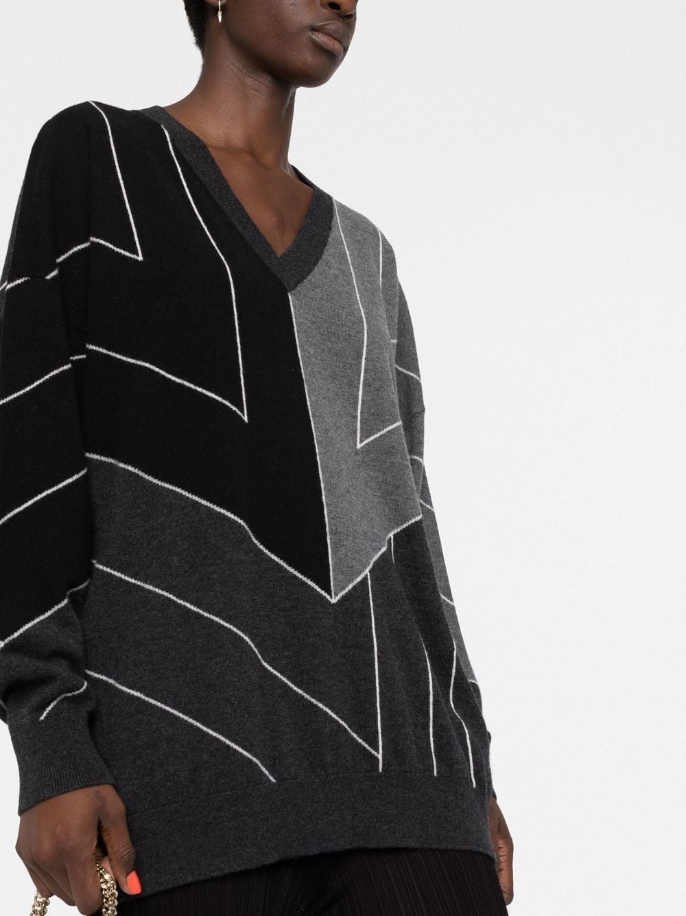 stripe-print V-neck jumper - 5