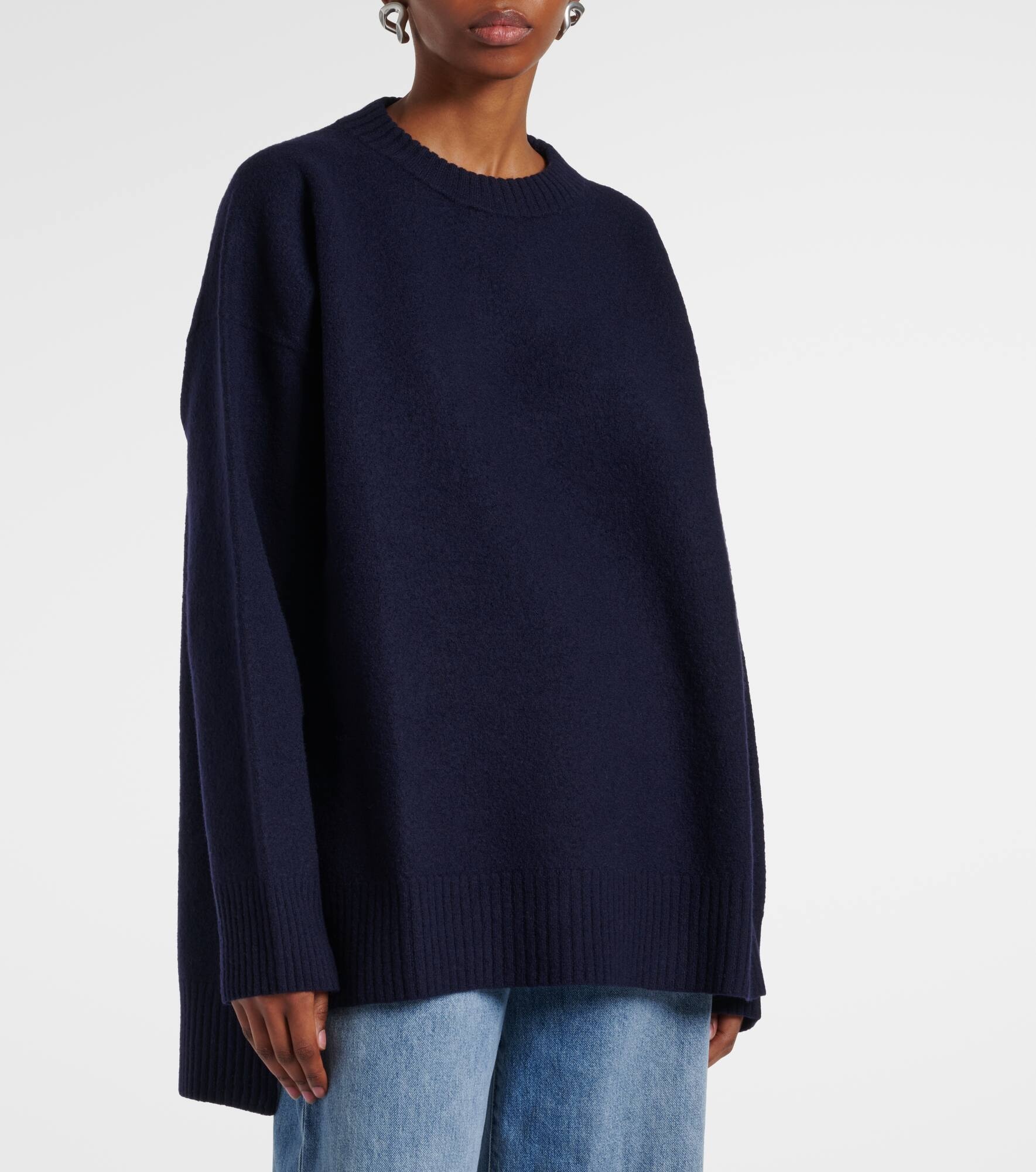Wool sweater - 6