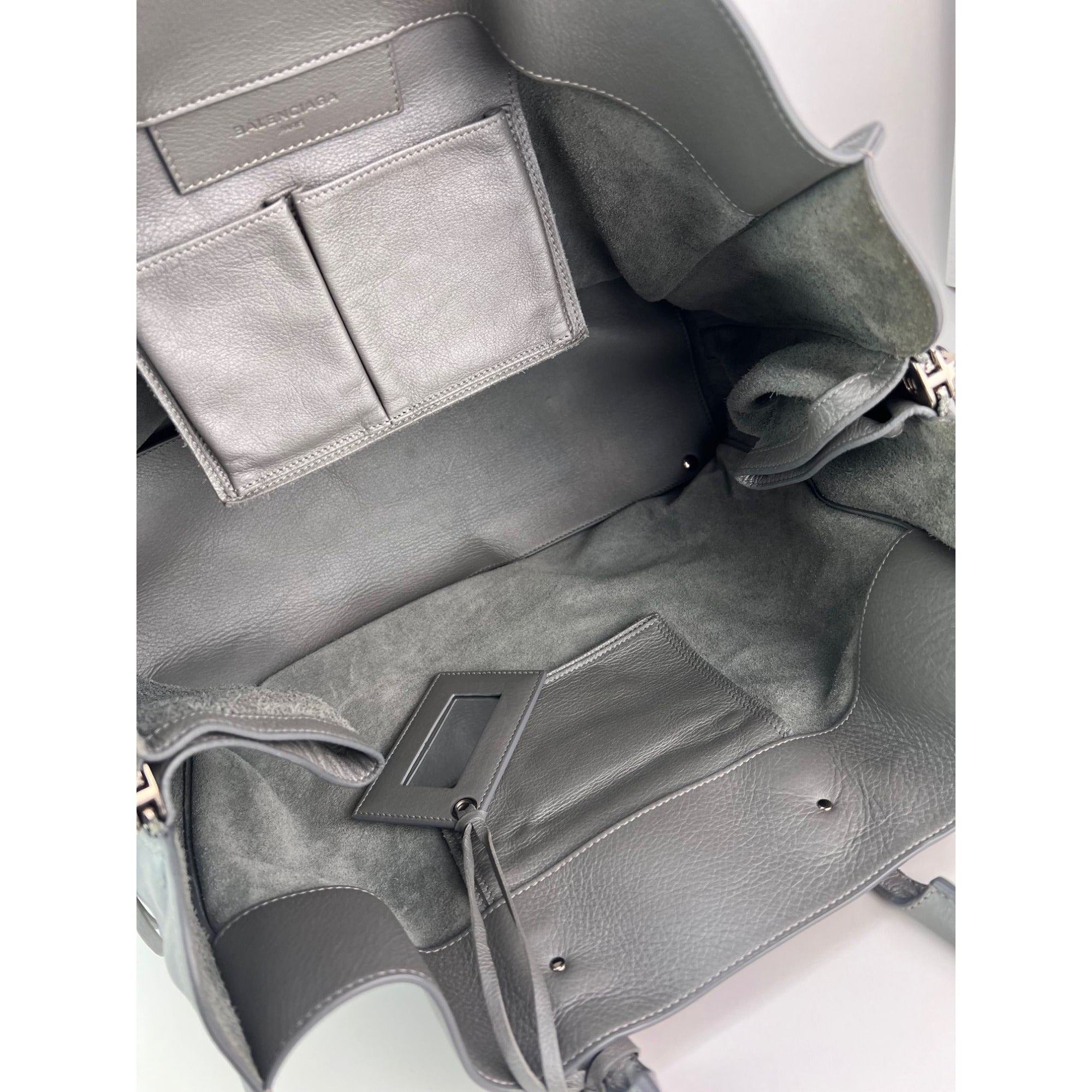 Balenciaga Veau Papier A4 Zip Around Grey Shoulder Bag - 5