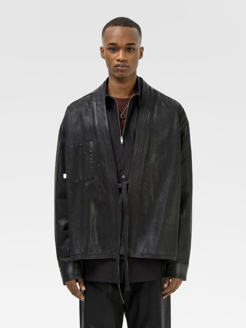 tie-fastening shirt 3