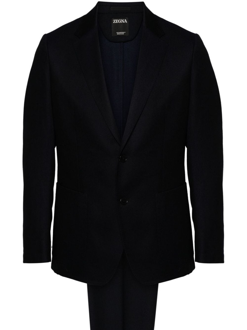 single-breasted suit 1