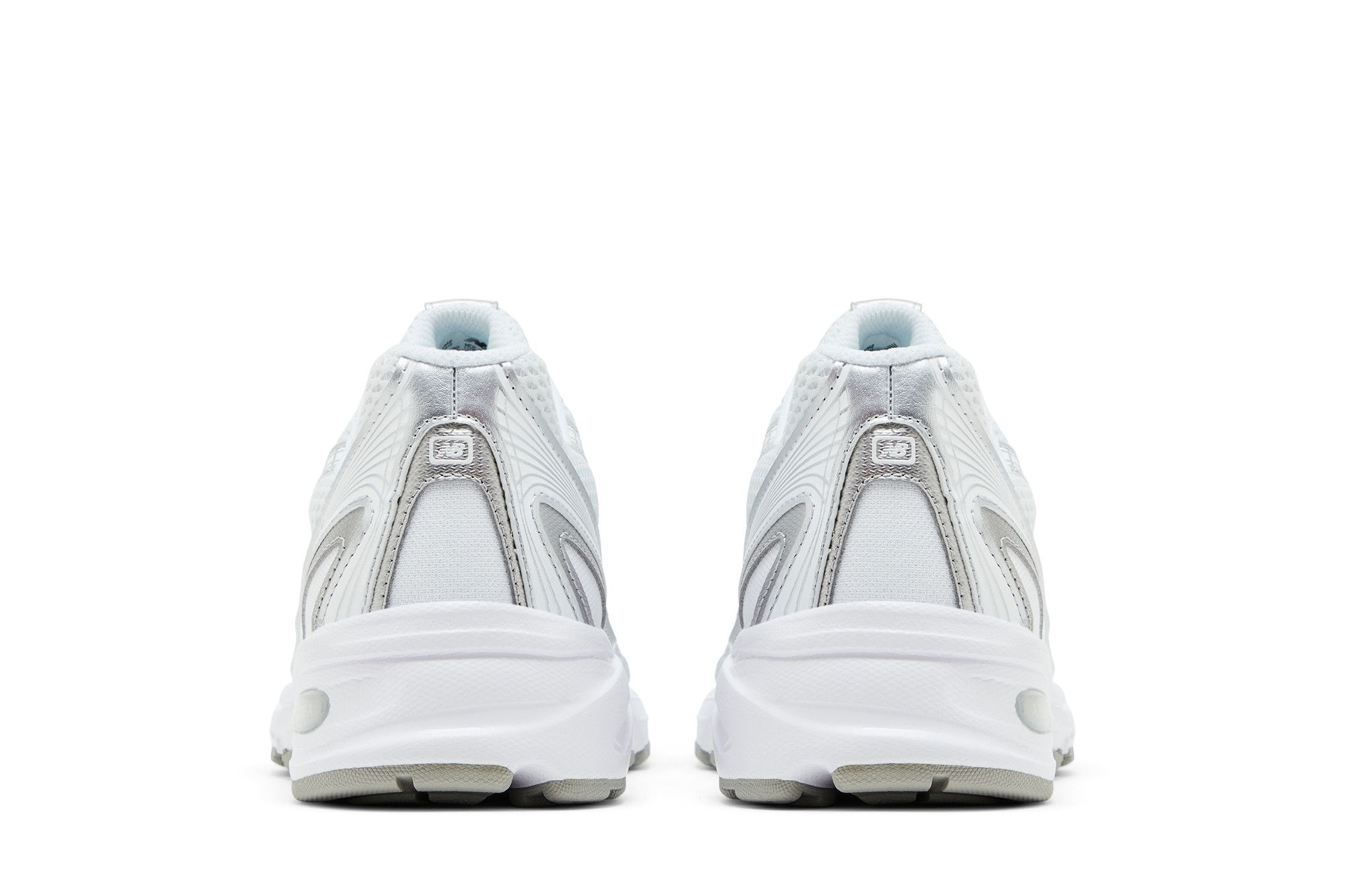 740 'White Silver Reflection' - 6