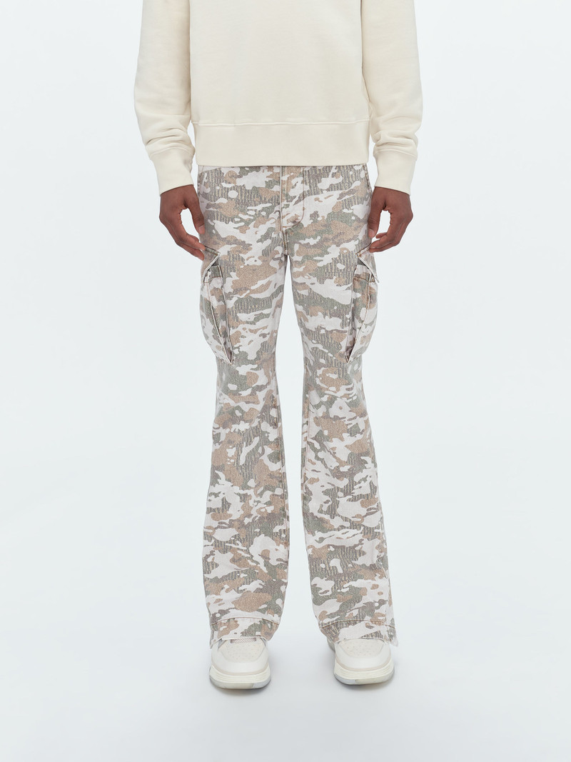 新品】AMIRI M65 CAMO CARGO KICK FLARE 31 AMIRI M65 CAMO CARGO KICK FLARE | REVERSIBLE