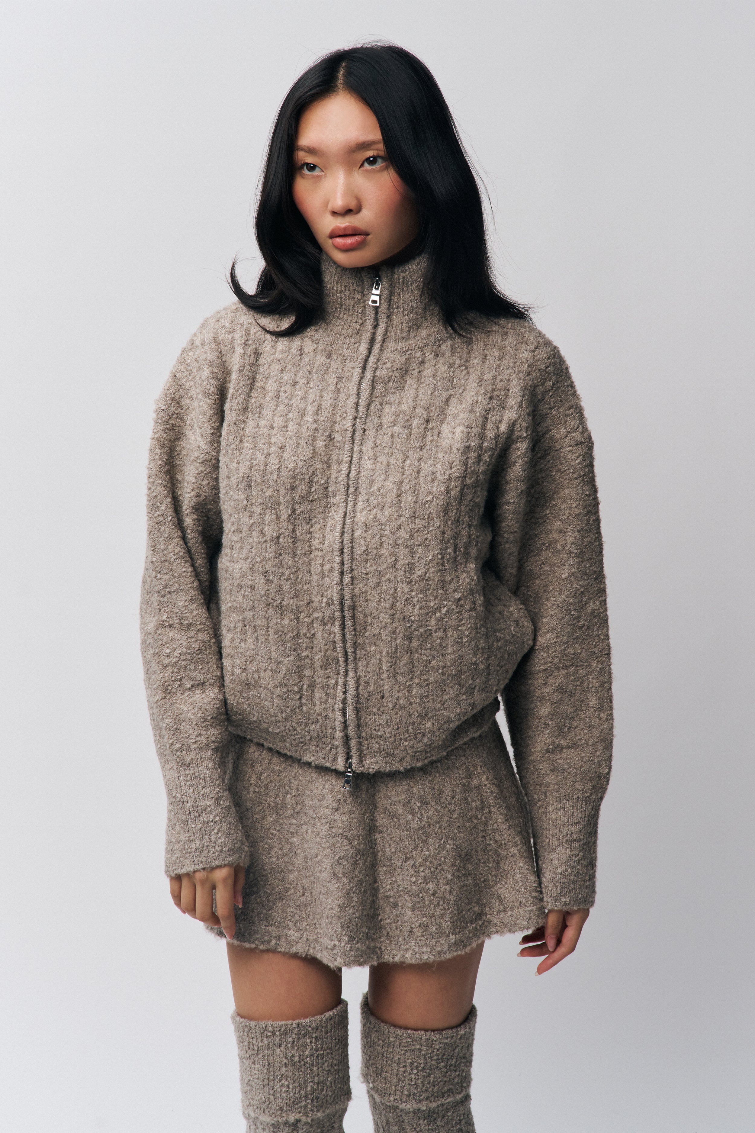 MILA ZIP UP - 4