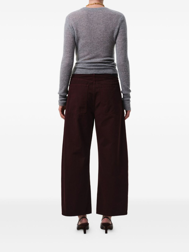 cargo-pockets wide-leg jeans 4