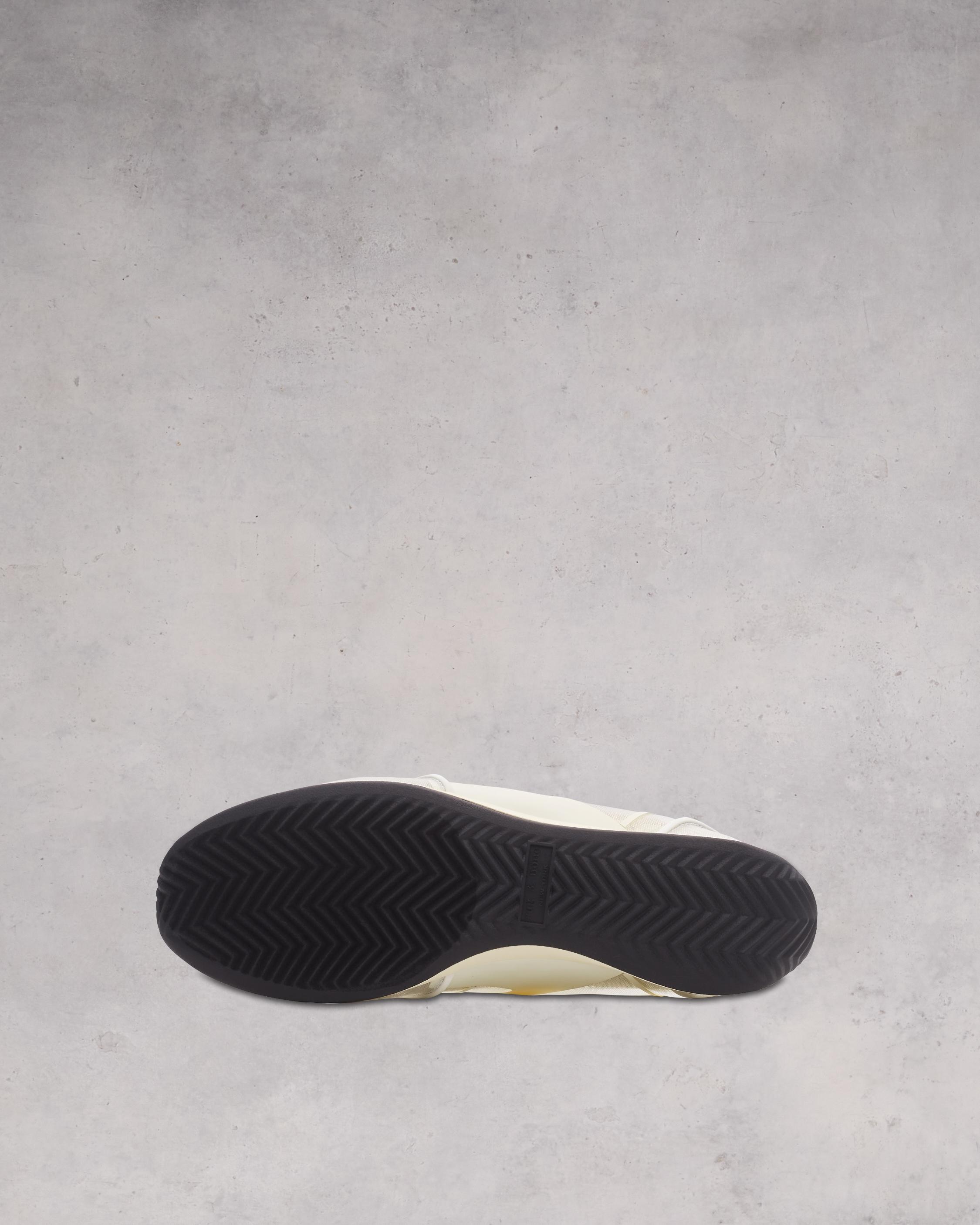 Retro Runner Slim - Mesh
Low Top Sneaker - 5