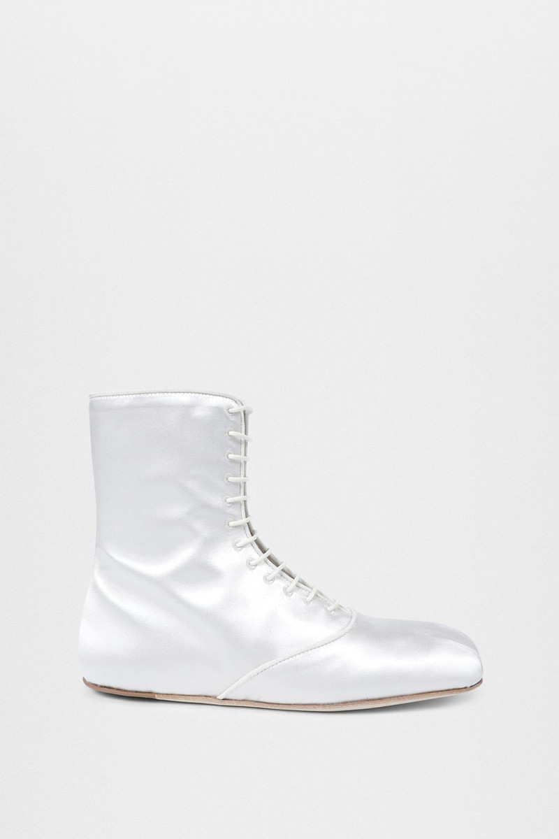 Ann Demeulemeester Monil Squared Ankle Boots outlook