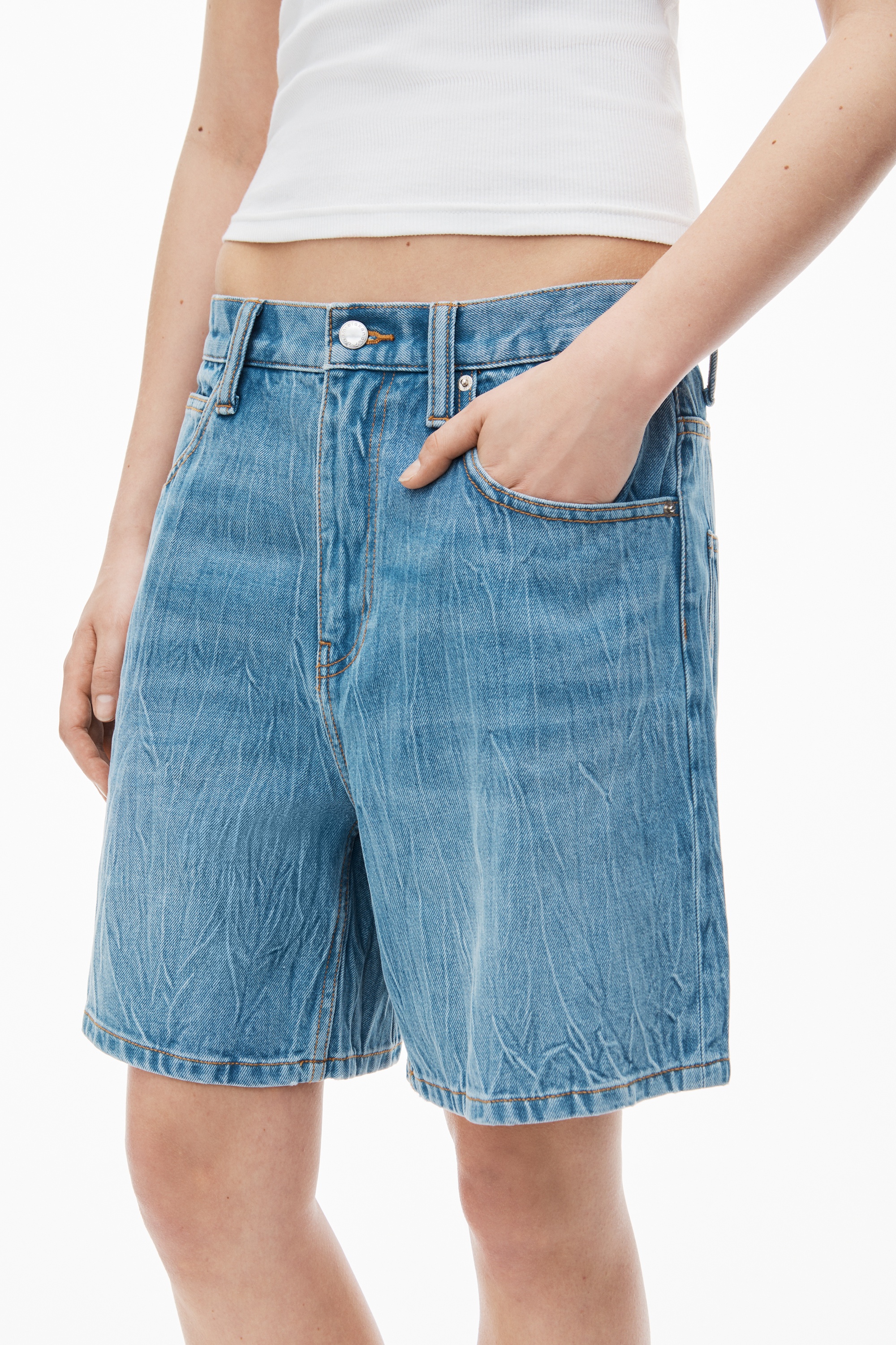 Oversize Mid-Rise Denim Shorts - 3