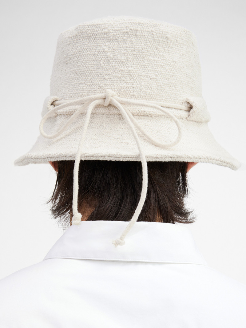 JACQUEMUS Le bob Gadjo outlook