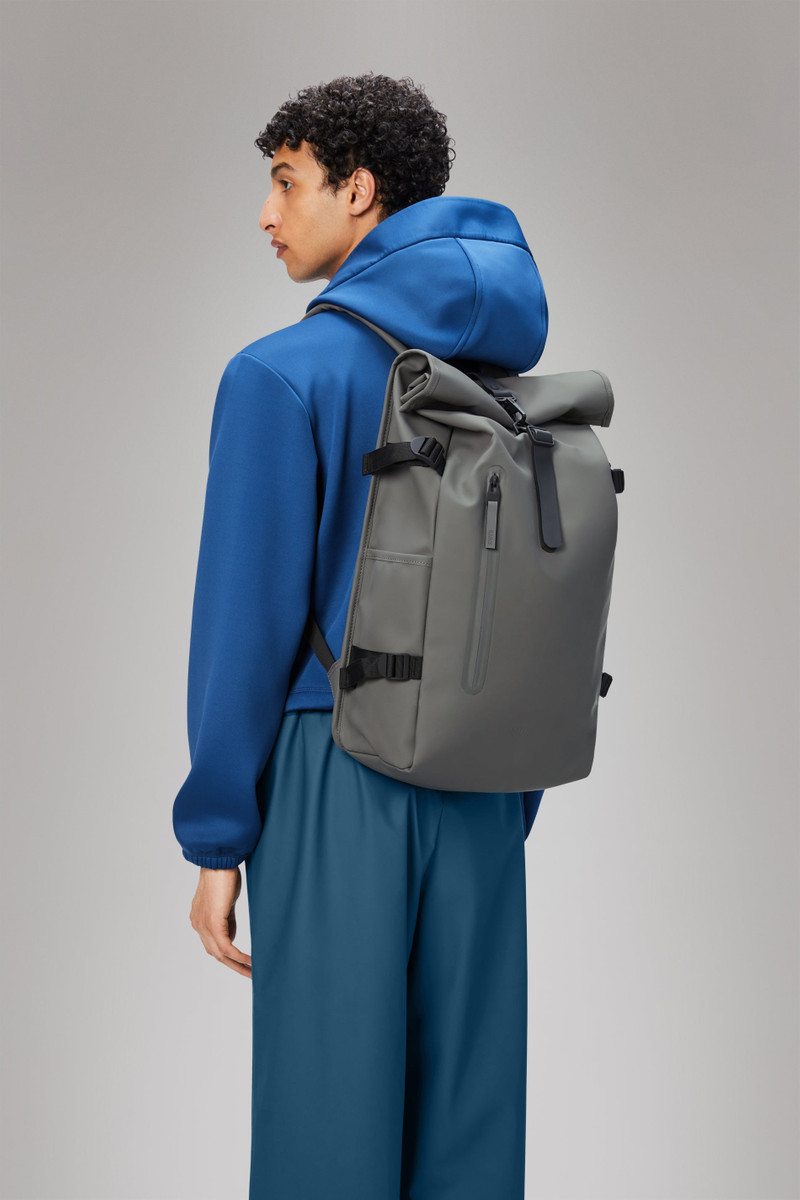 RAINS Rolltop Rucksack Large outlook