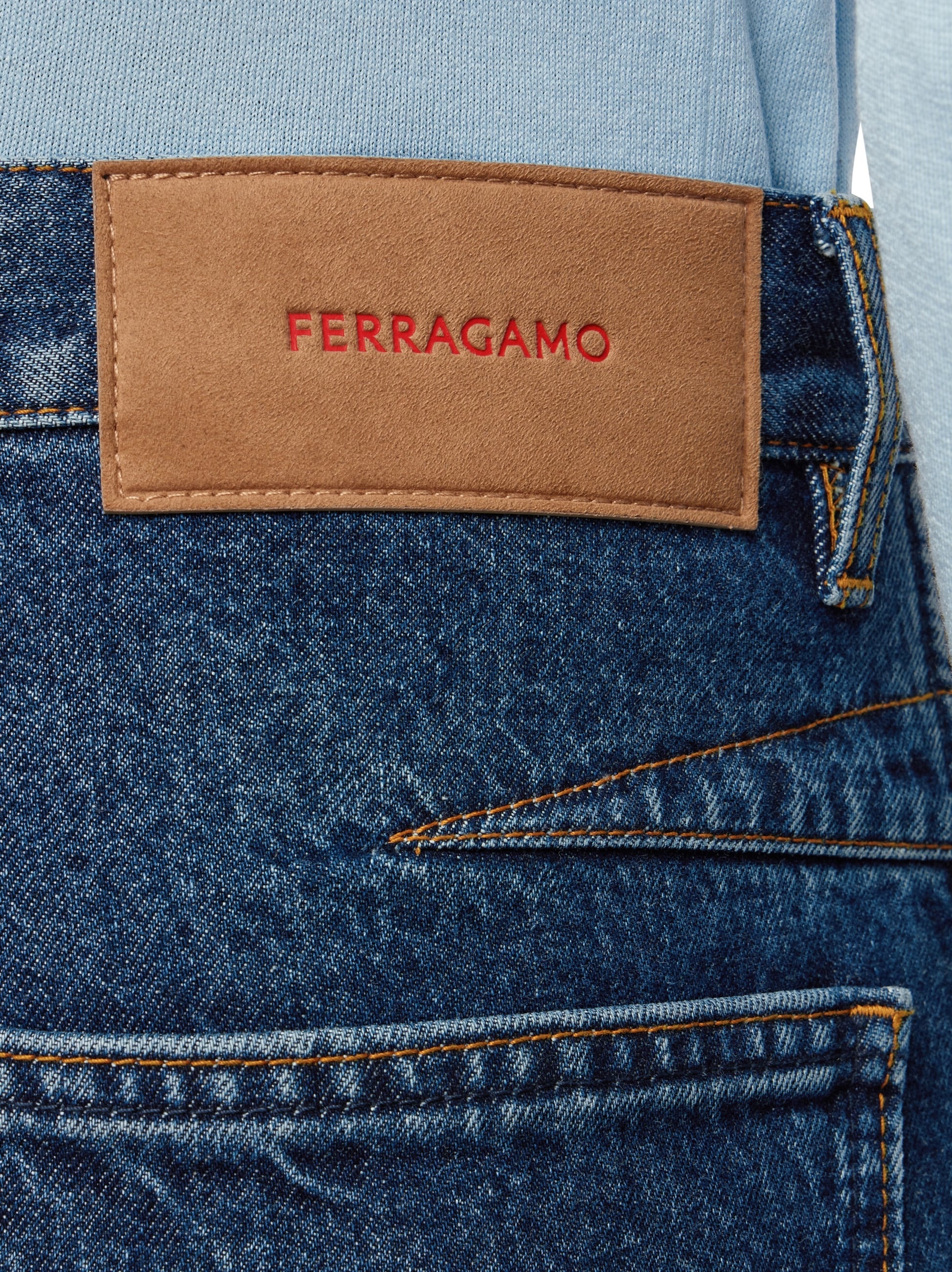 Medium wash jeans - 7