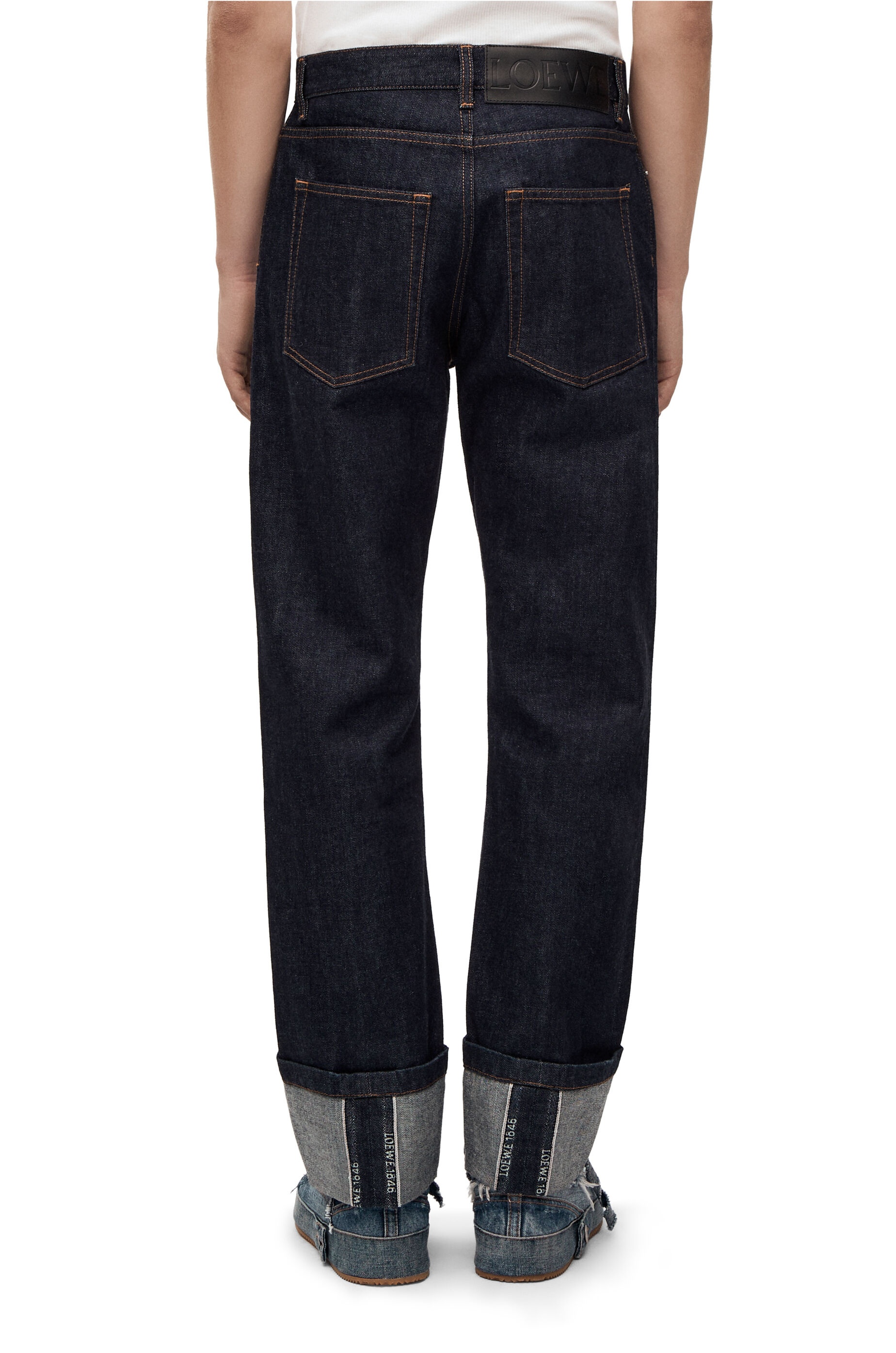 Fisherman turn-up jeans in denim - 4