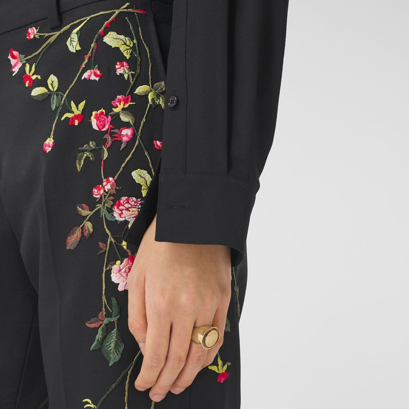 Burberry Resin and Gold-plated Signet Ring outlook