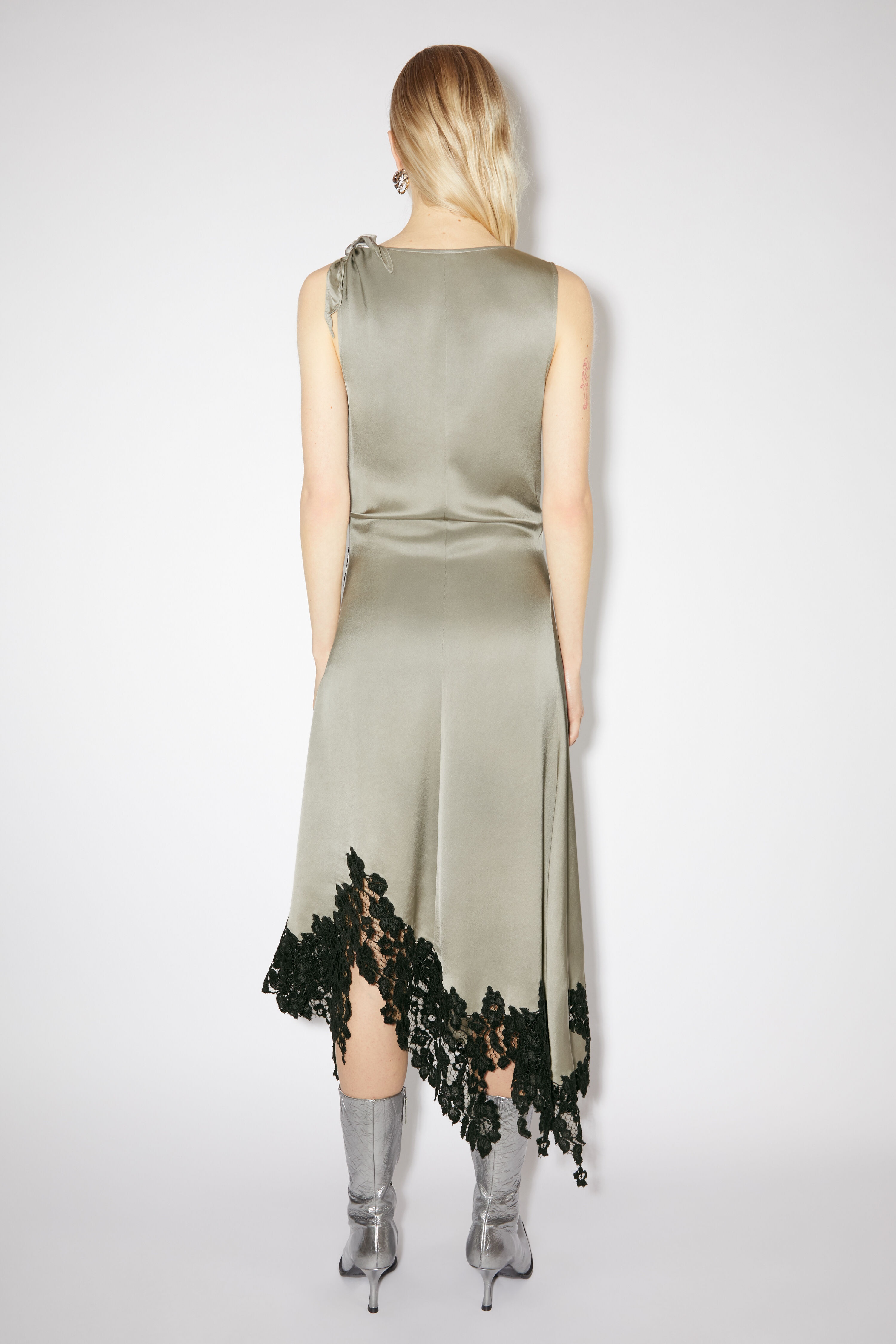 Satin lace dress - Light grey - 3