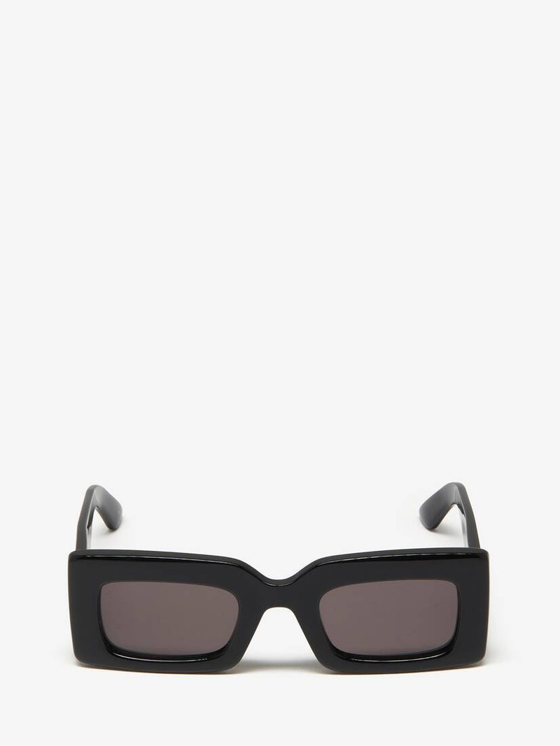Women's Bold Rectangular Sunglasses in Black/smoke 1