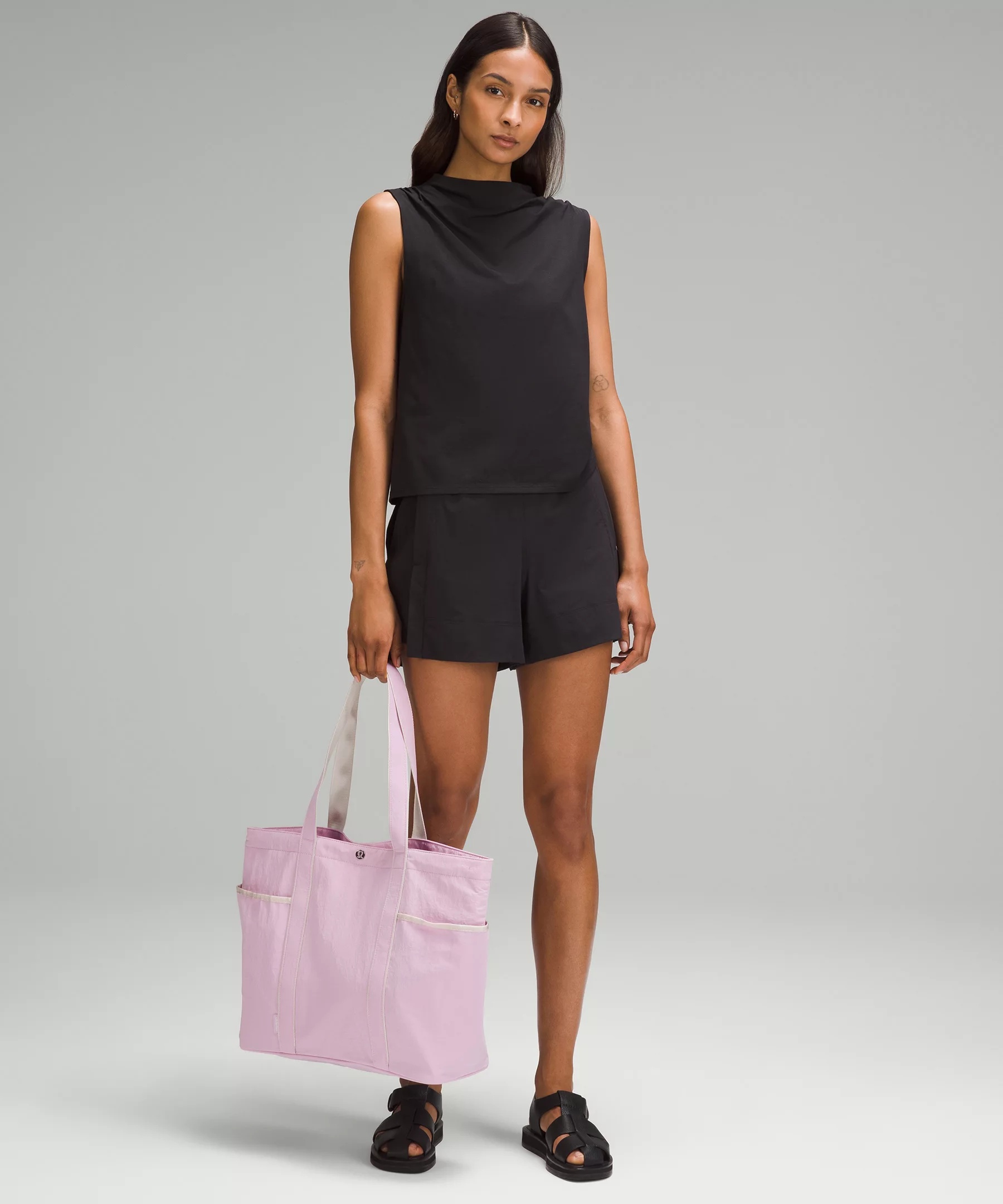 Daily Multi-Pocket Tote Bag 20L - 2