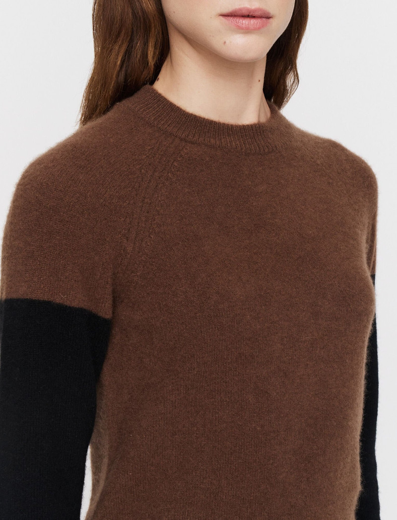 Brushed Cashmere Round Neck Jumper 6