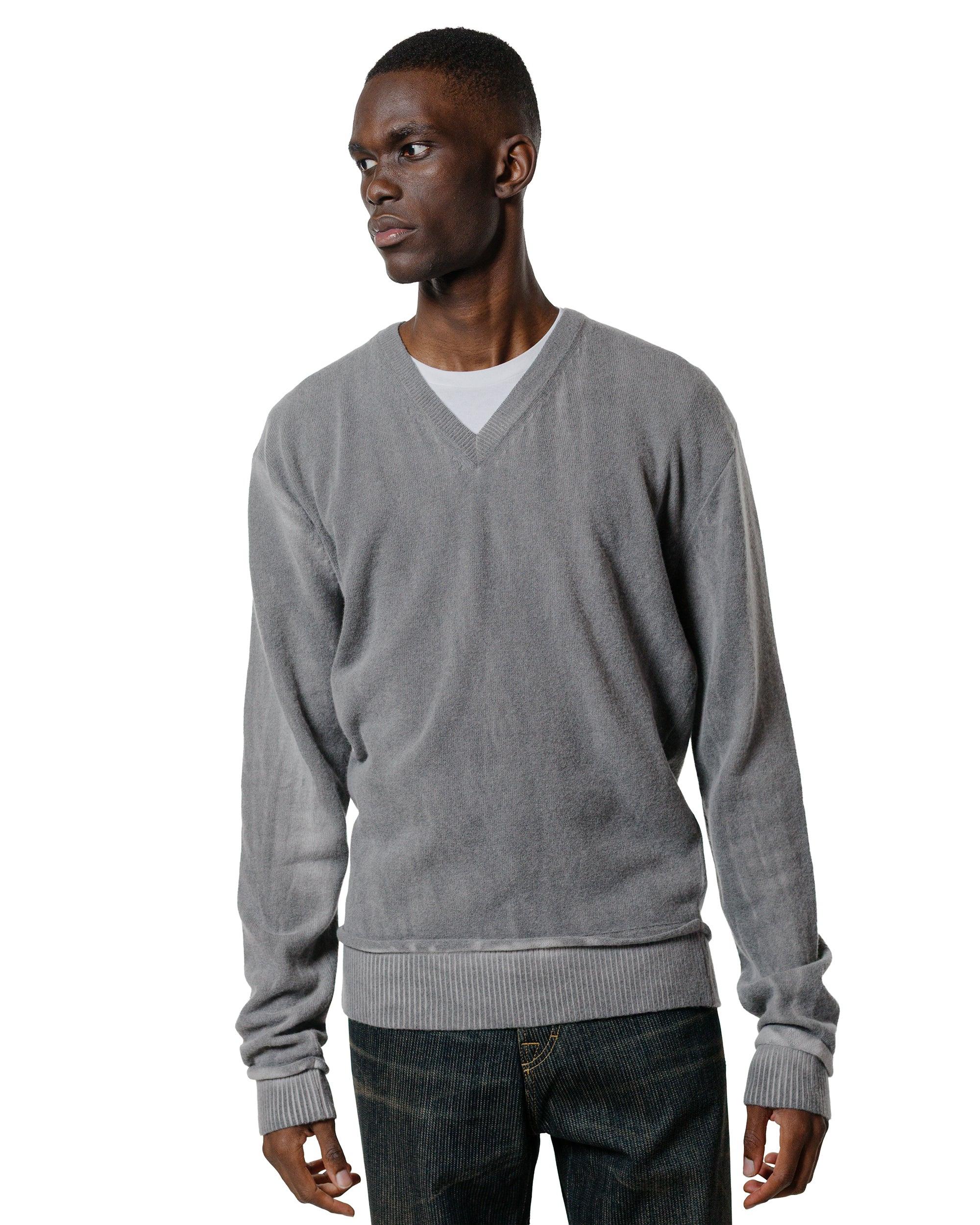 Parallel V-Neck Grey Spray Dye Cherub Wool - 2