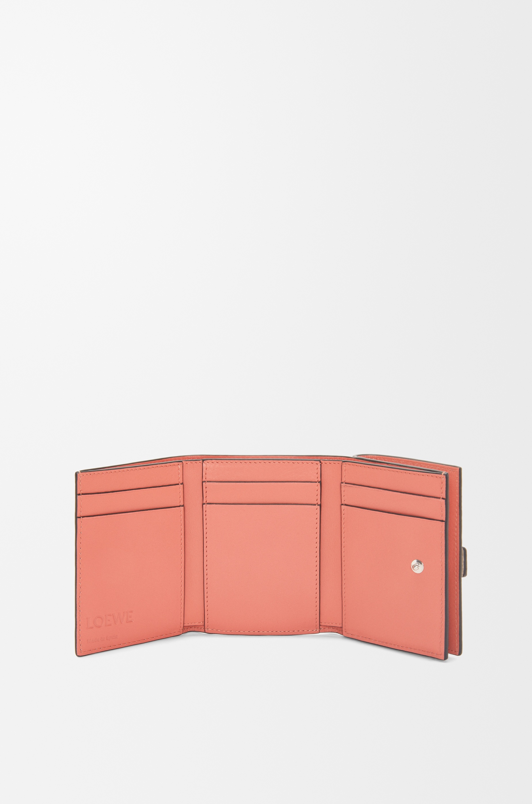 Trifold wallet in soft grained calfskin - 2