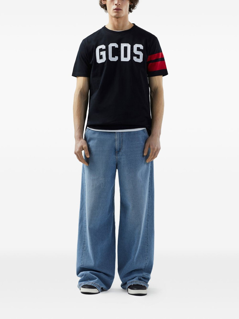 GCDS logo T-shirt outlook