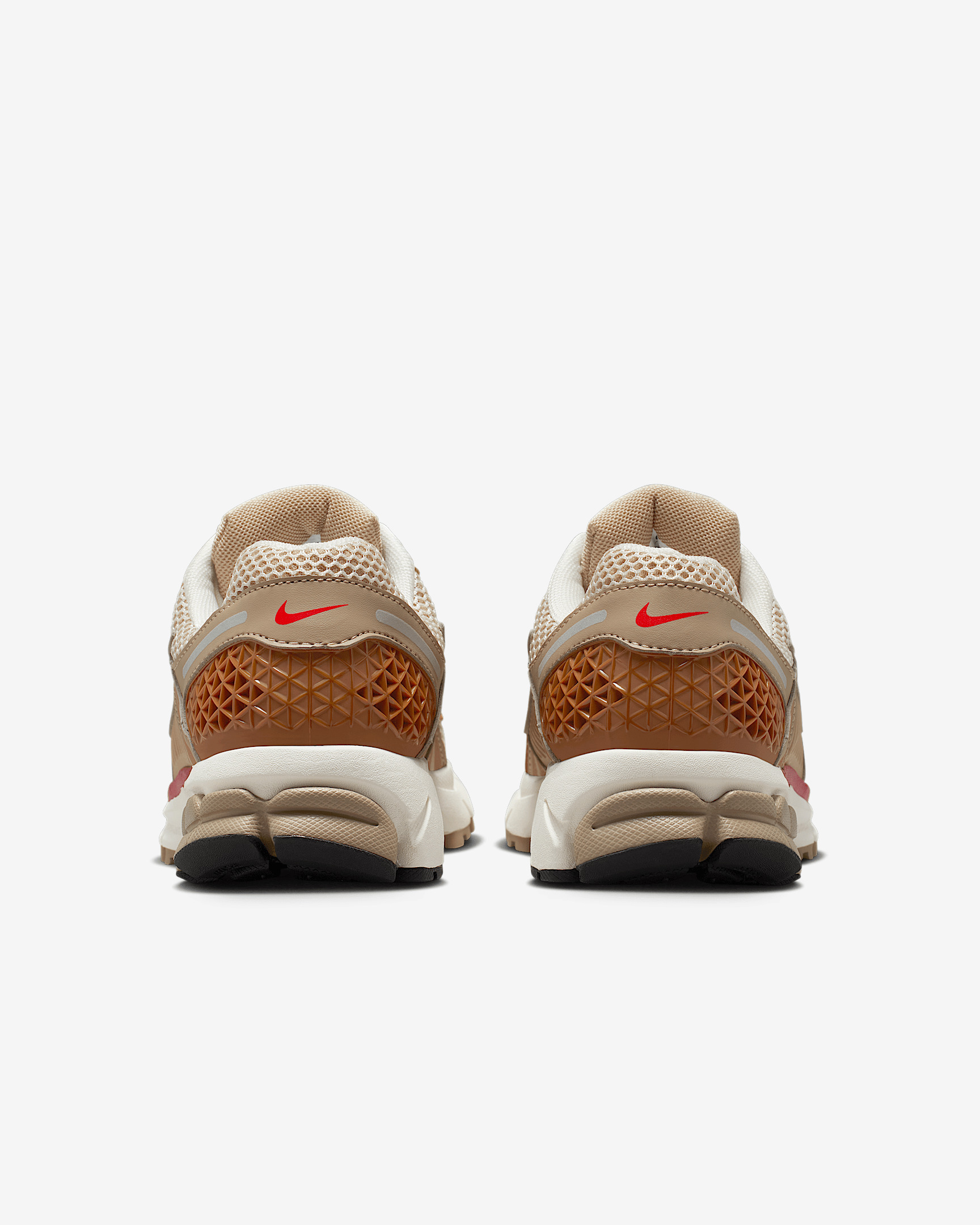 Nike Zoom Vomero 5 Women's Shoes - 6