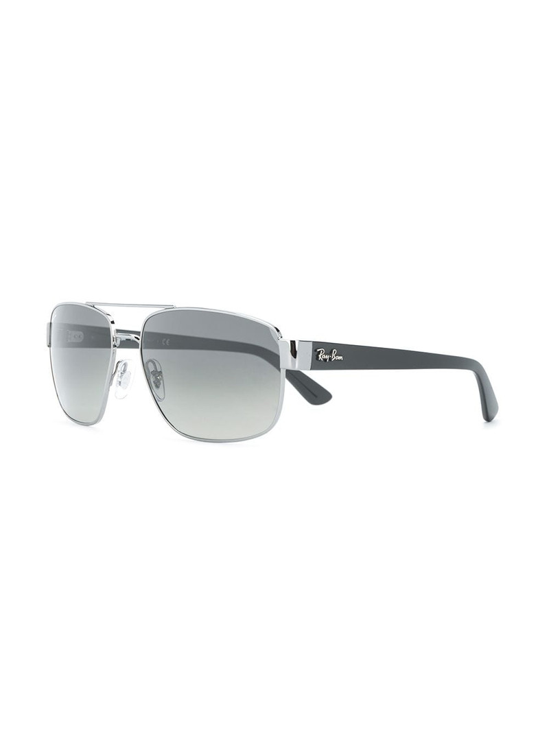 Ray-Ban oversized sunglasses outlook