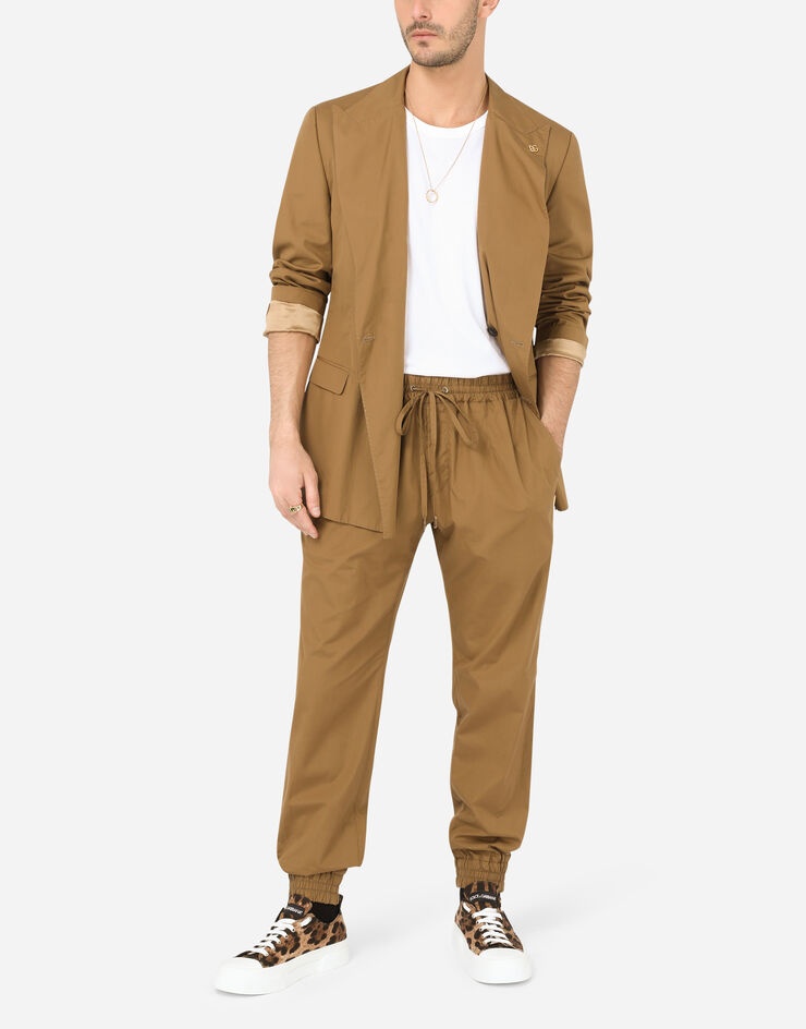 Double-breasted Taormina-fit suit with jogging pants - 9