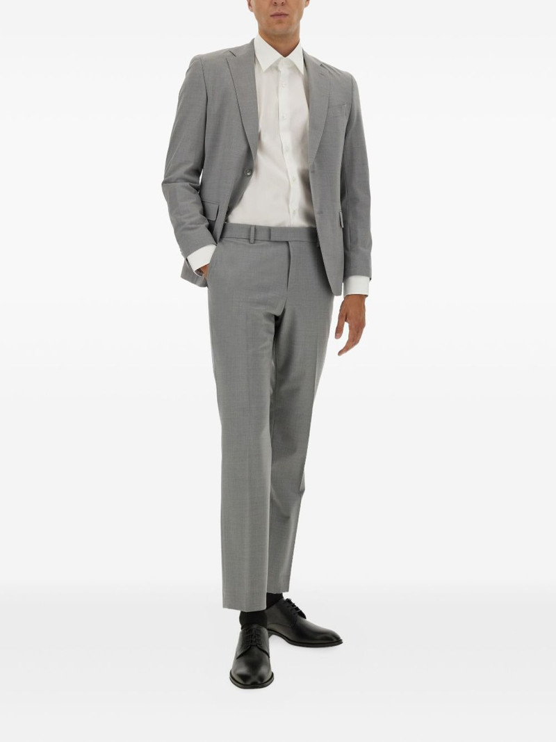 BOSS buttoned suit outlook