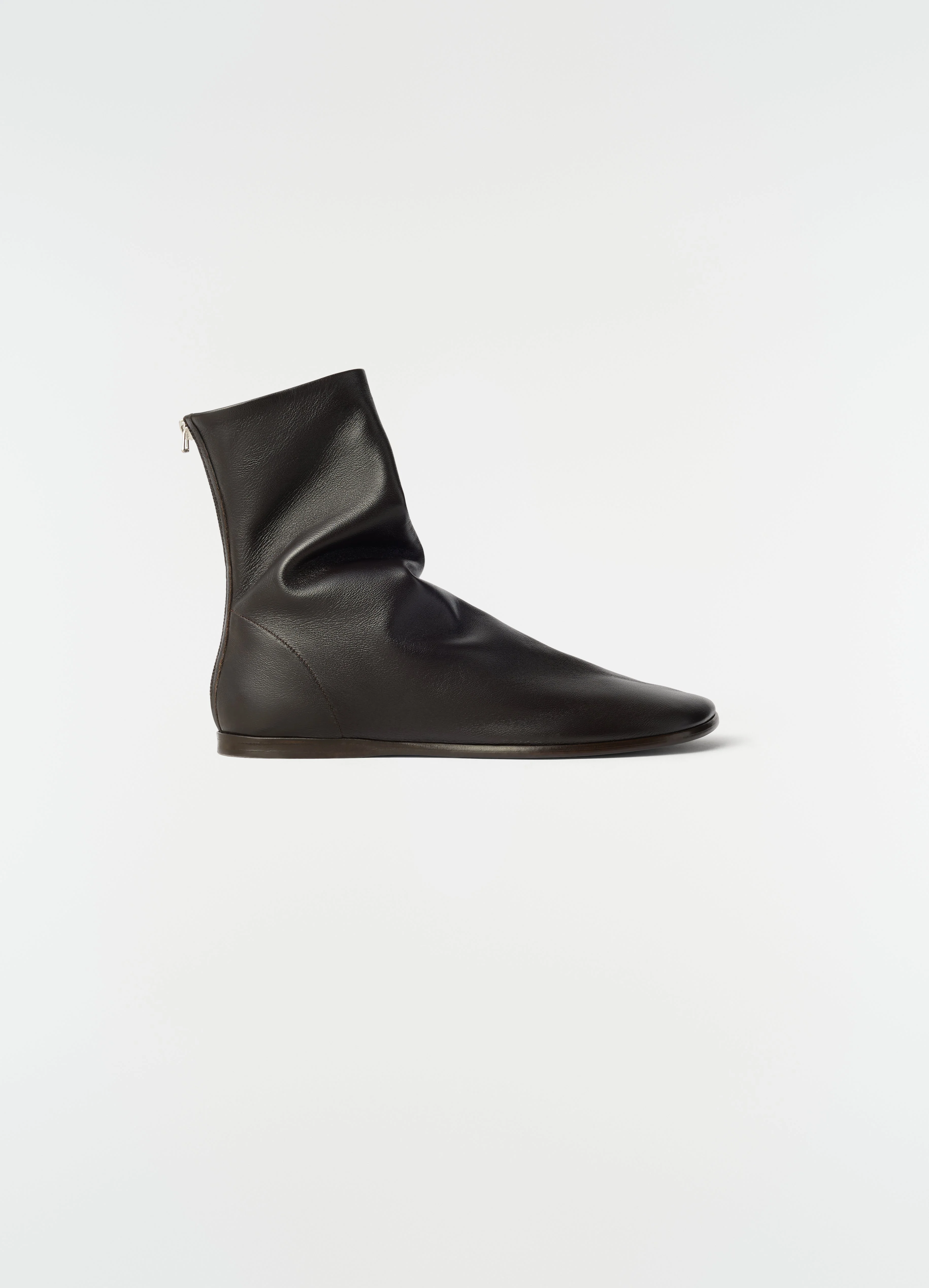 FLAT GLOVE ANKLE BOOTS IN SHINY NAPPA LAMBSKIN - 1