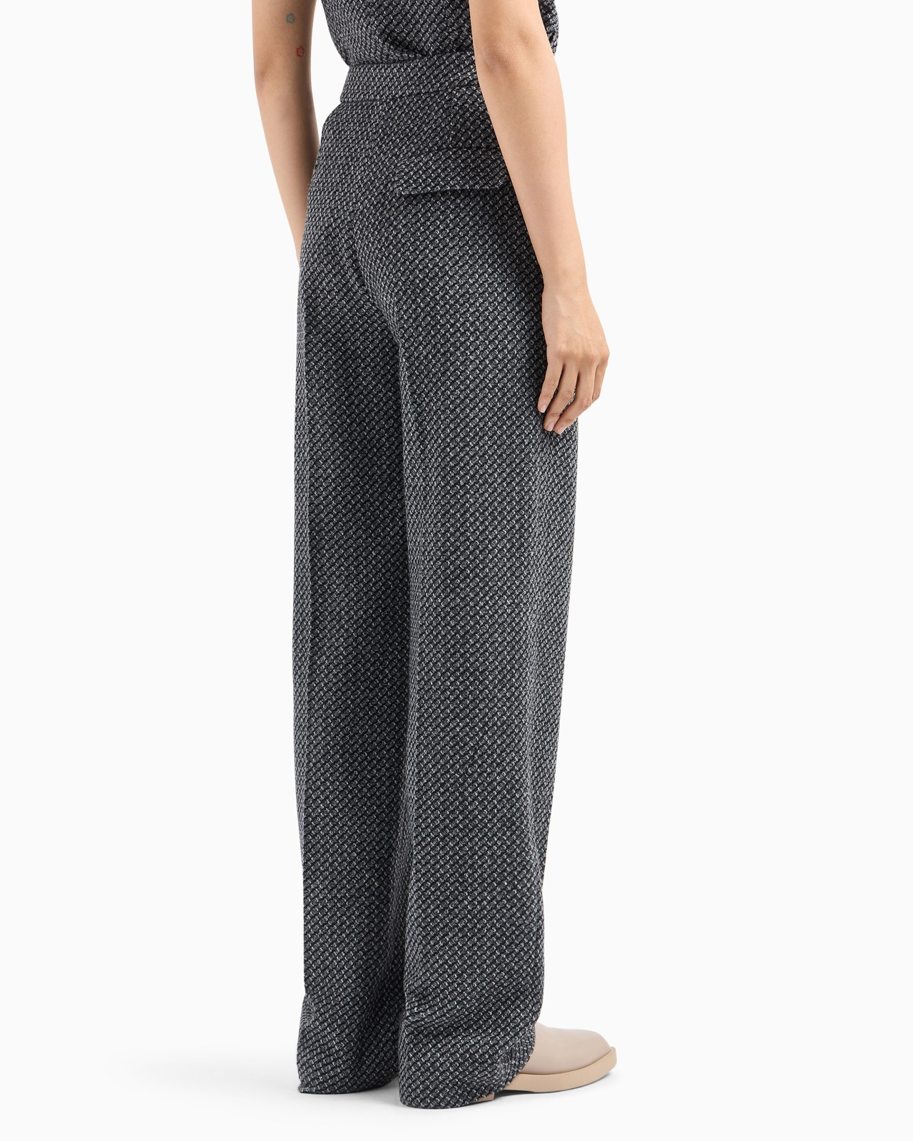 Mélange wool-blend knit trousers with a textured pattern - 3