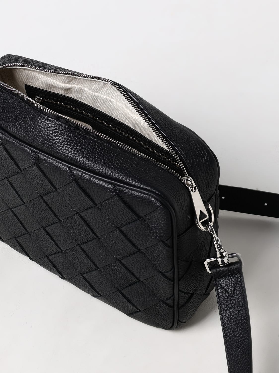Shoulder bag men Bottega Veneta - 5