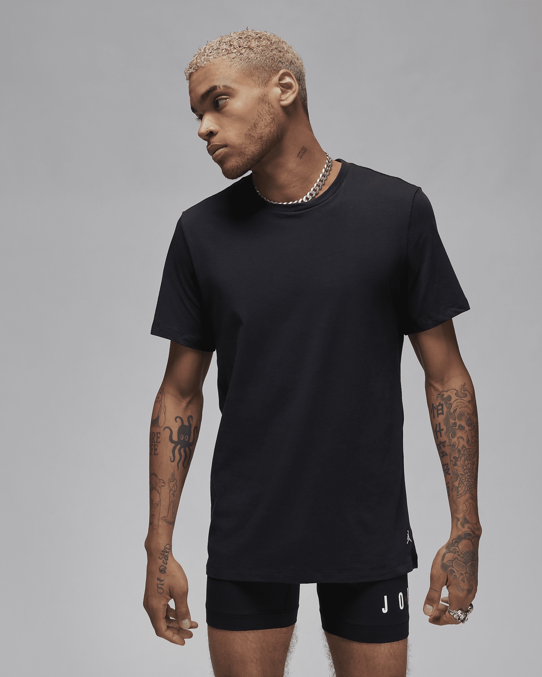 【NIKE】Jordan Flight Base Men's Tees (2-Pack) Jordan Men's Flight Base T-Shirts (2-Pack). Nike.com