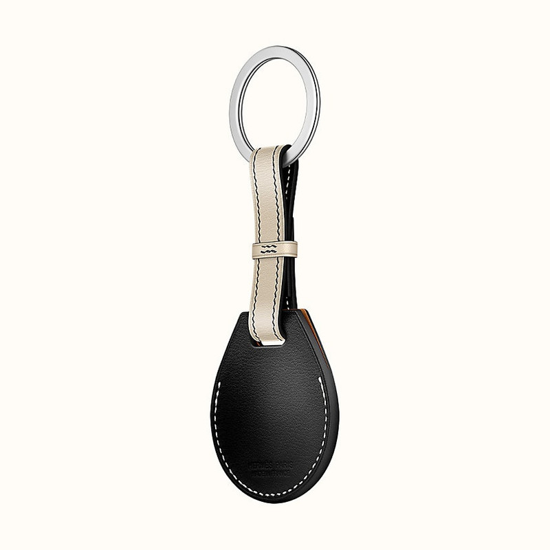 Apple AirTag Hermes key ring 3