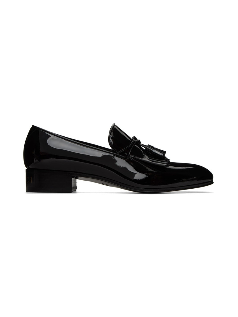 남성 loafer 와 tassel - 1