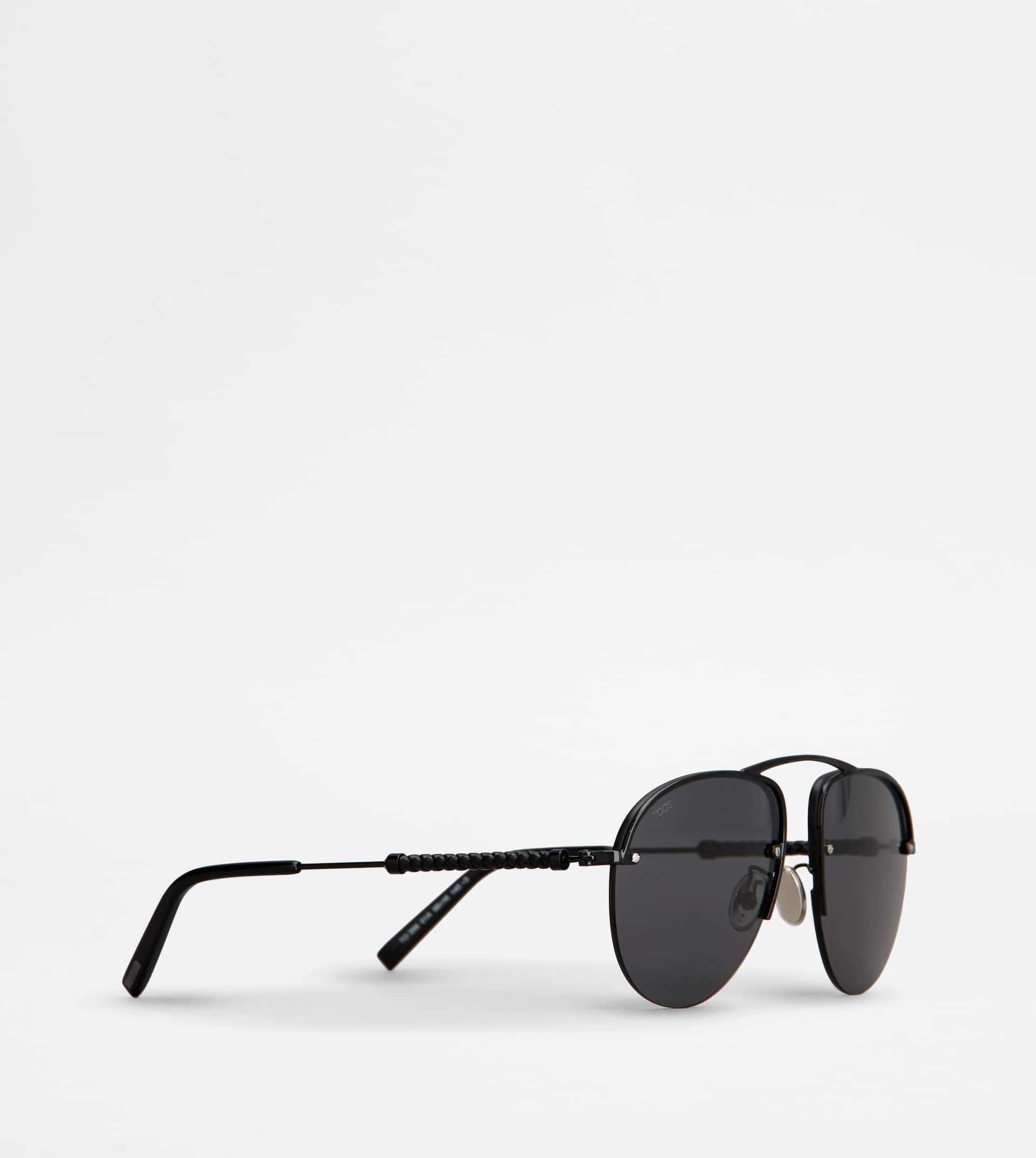 PILOT SUNGLASSES WITH TEMPLE IN LEATHER - BLACK - 3