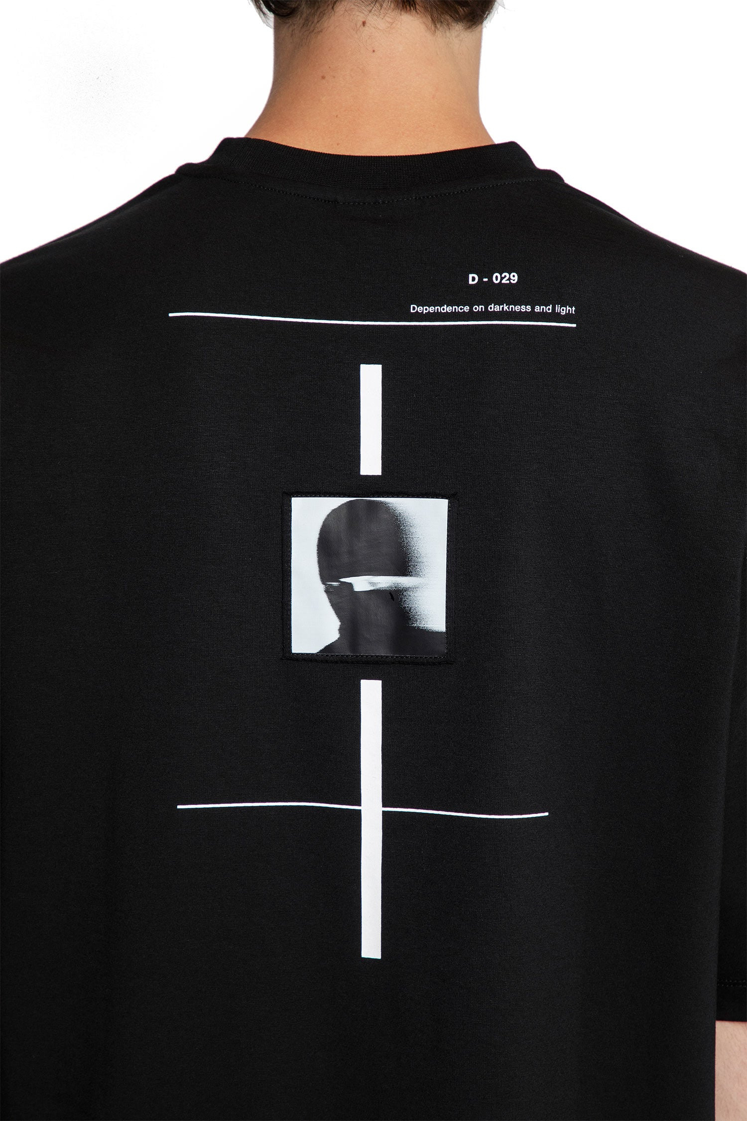 D-029-T-Shirt - 4