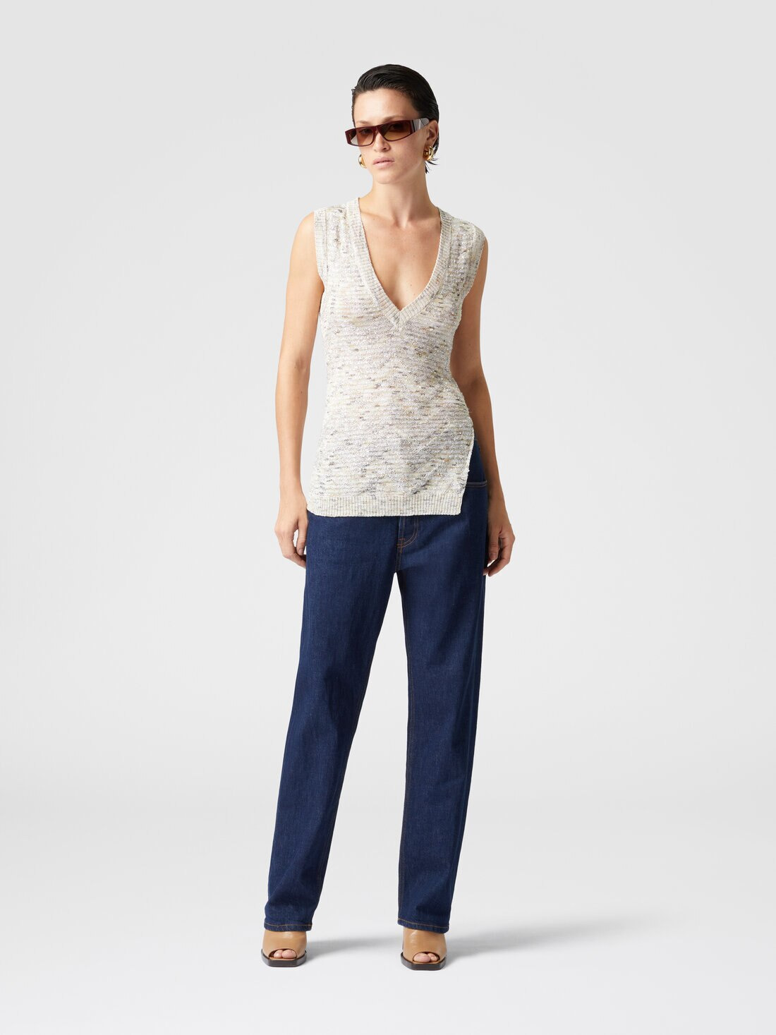 Sleeveless top in slub knit with sequins and V-neck - 2