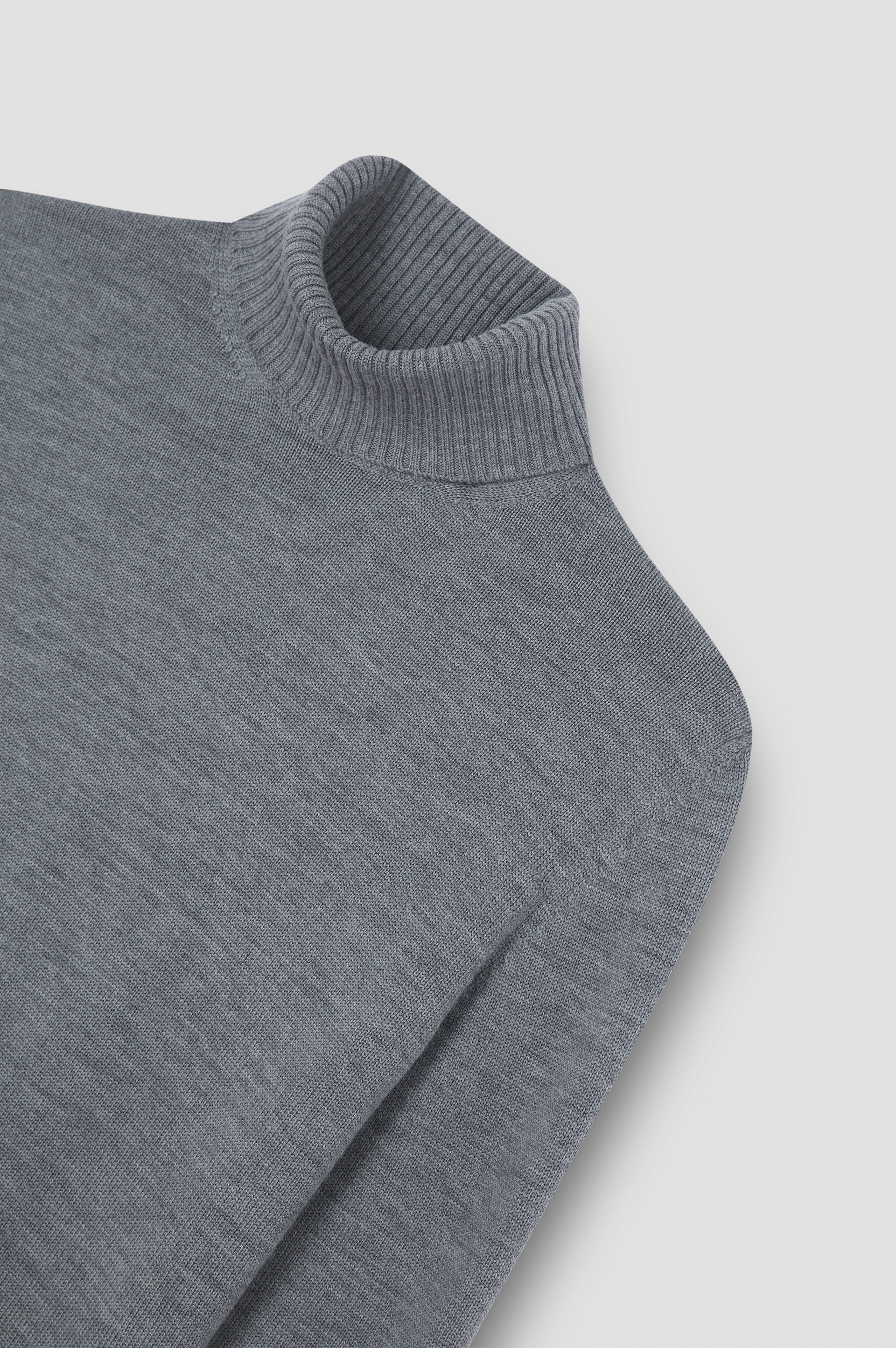 SOFT COOL TOUCH WOOL TURTLENECK - 5