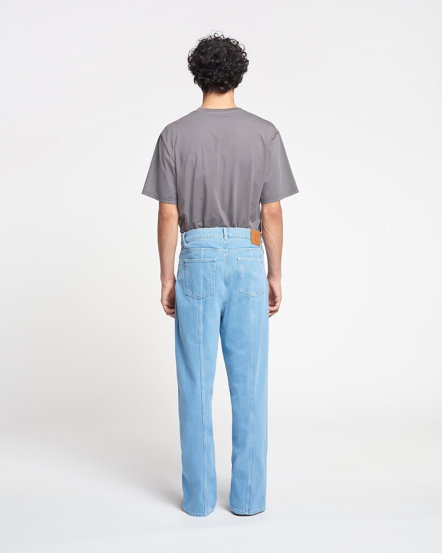 Split-Hem Jeans - 2
