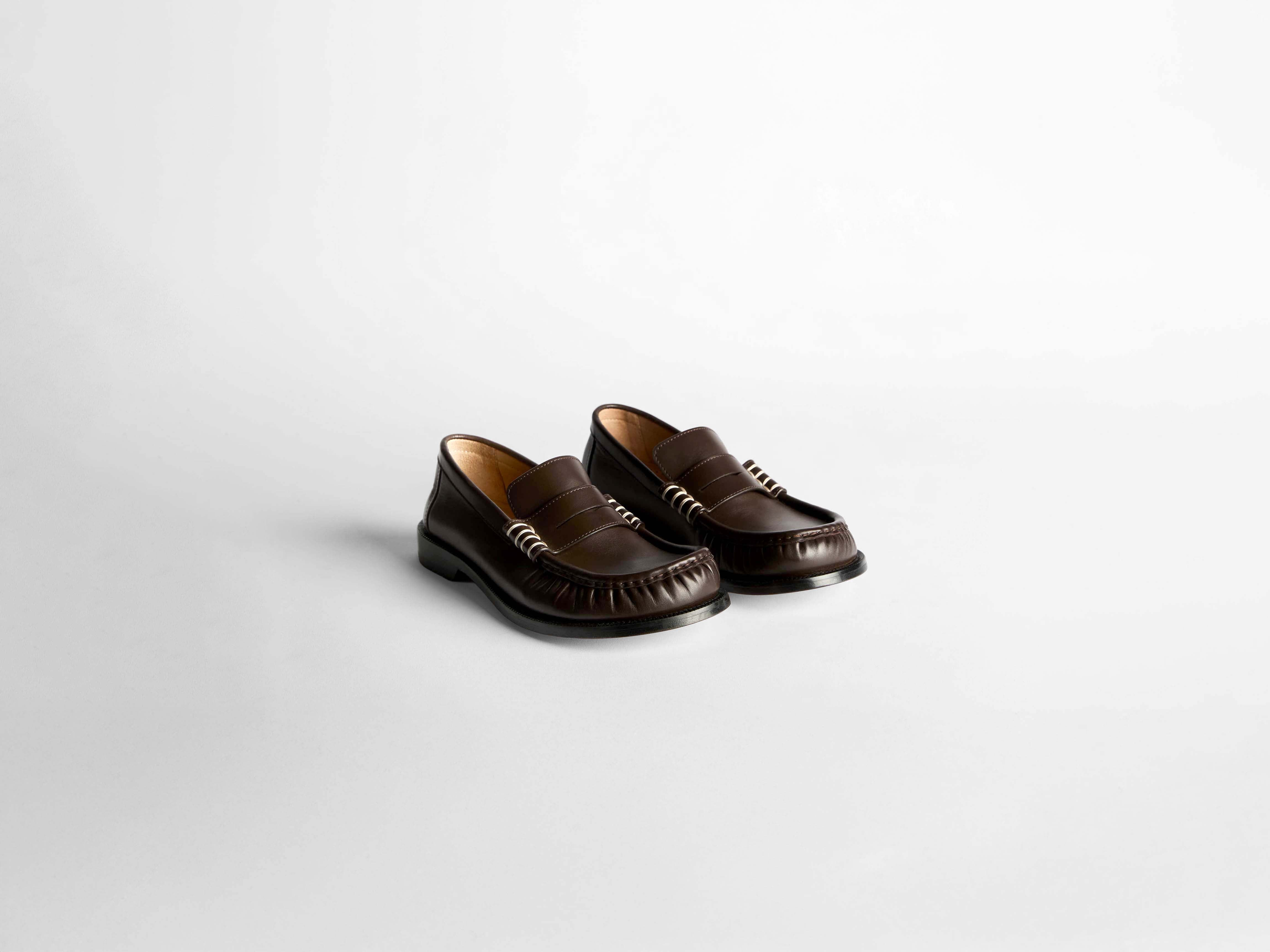 MENS LOAFER MOCCASINS IN CHOCOLATE BROWN - 2