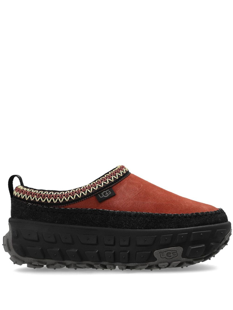 Daze sneakers 1