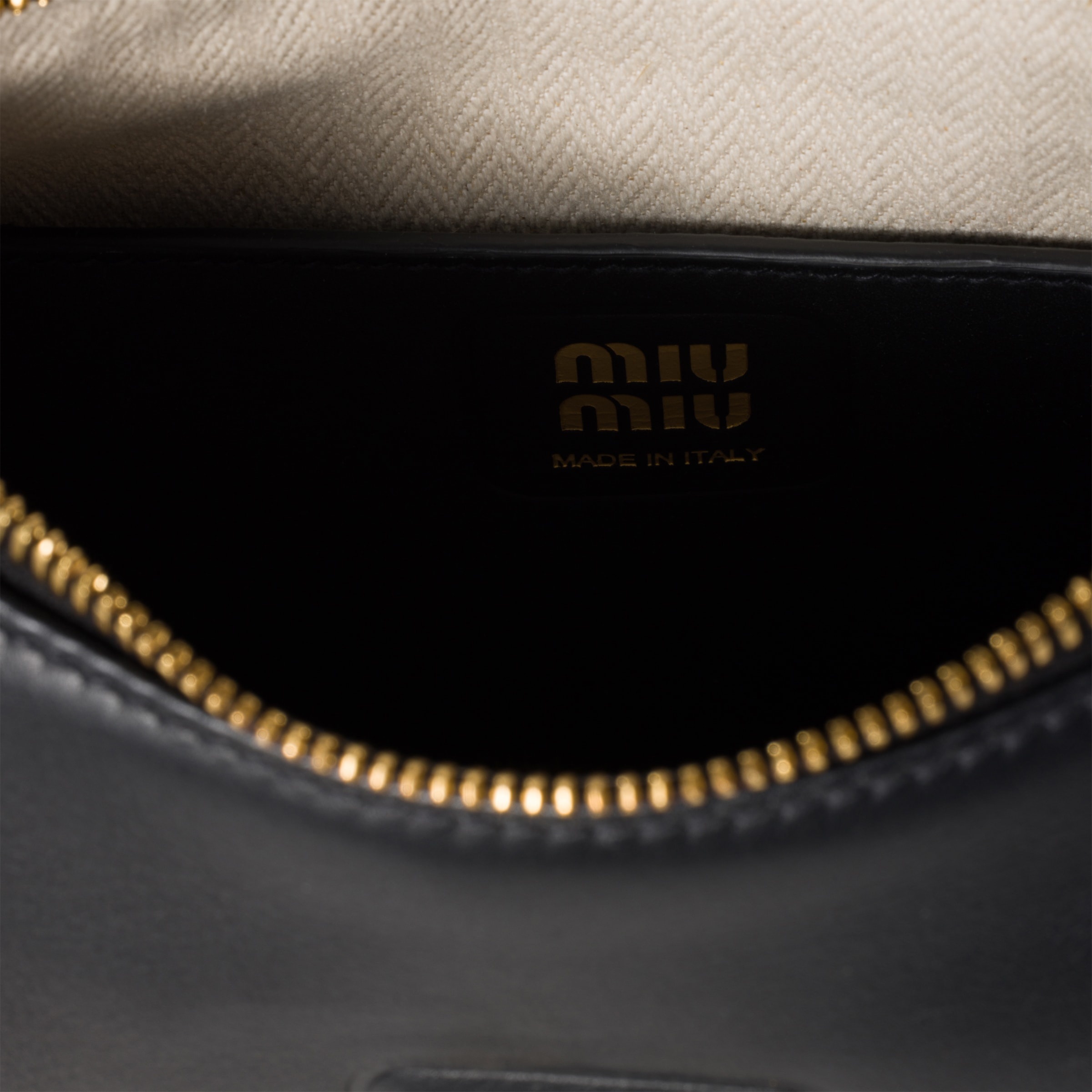 Leather hobo bag - 4